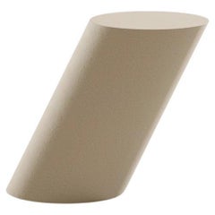 Tavolino contemporaneo 'Tilt' di Norr11, Chai