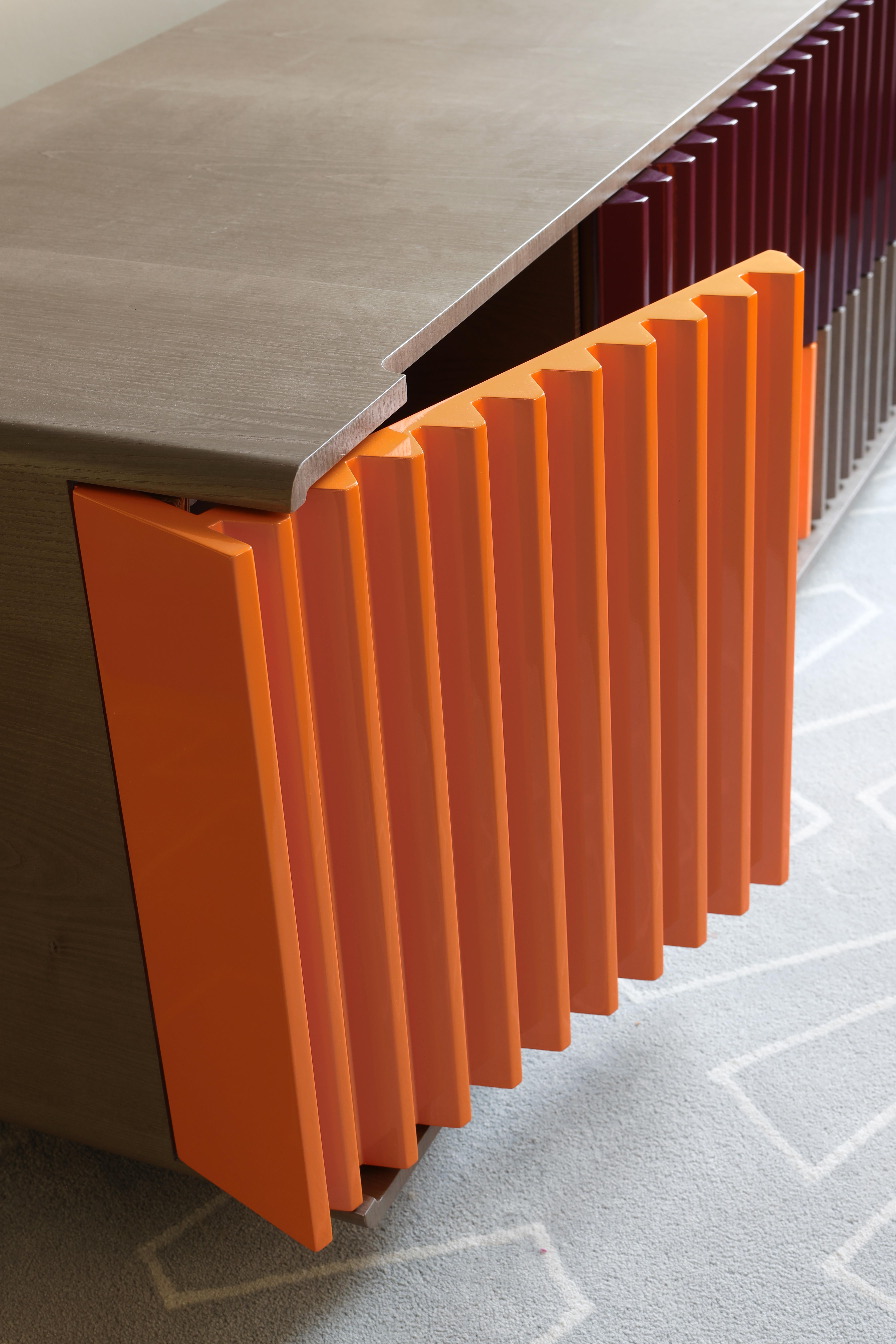 Contemporary Sideboard, von Leo Strauss Handcrafted Buffet  (Hartholz) im Angebot