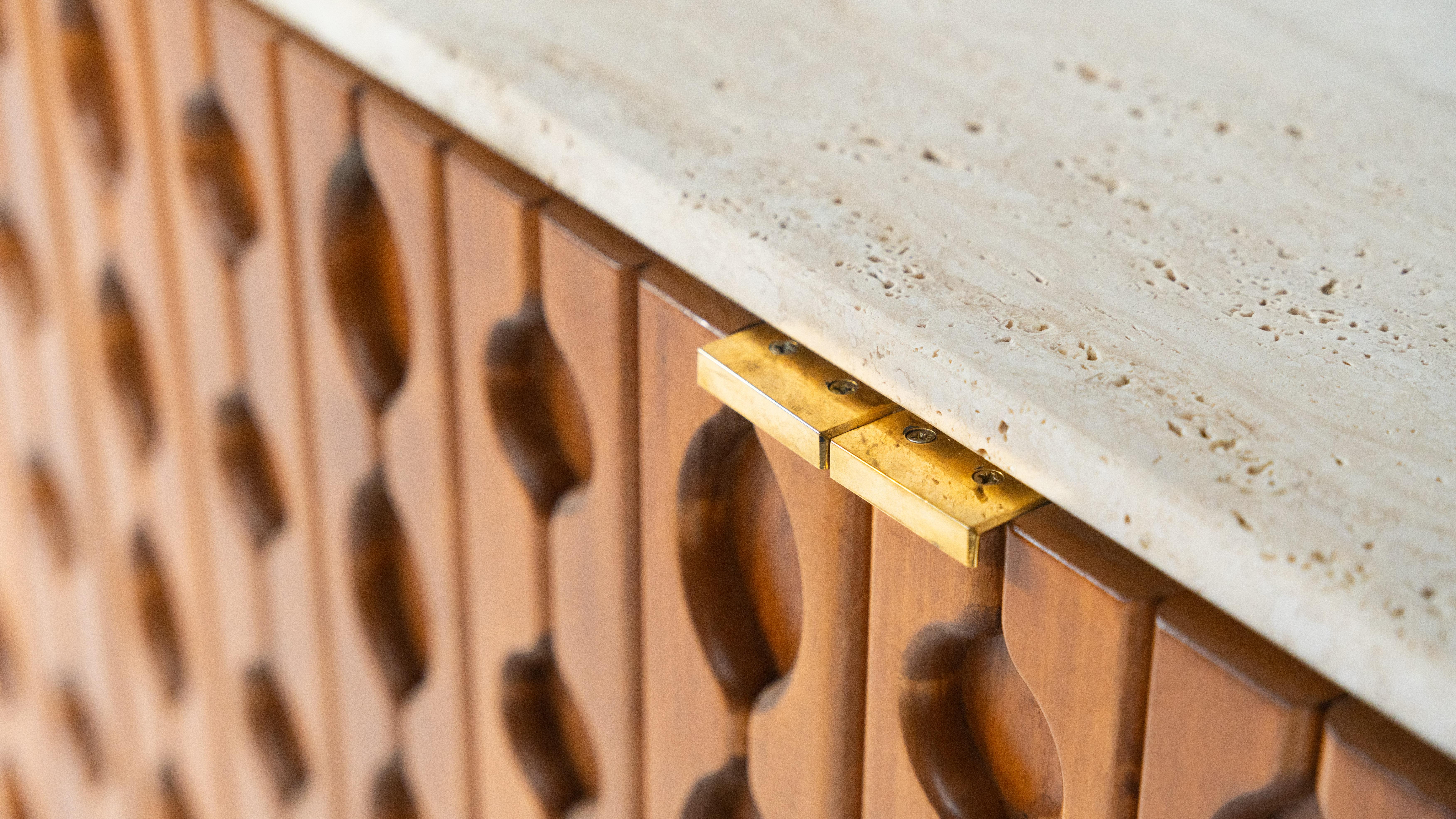 Zeitgenössisches Sideboard, Holz und Travertin , Italien im Angebot 12