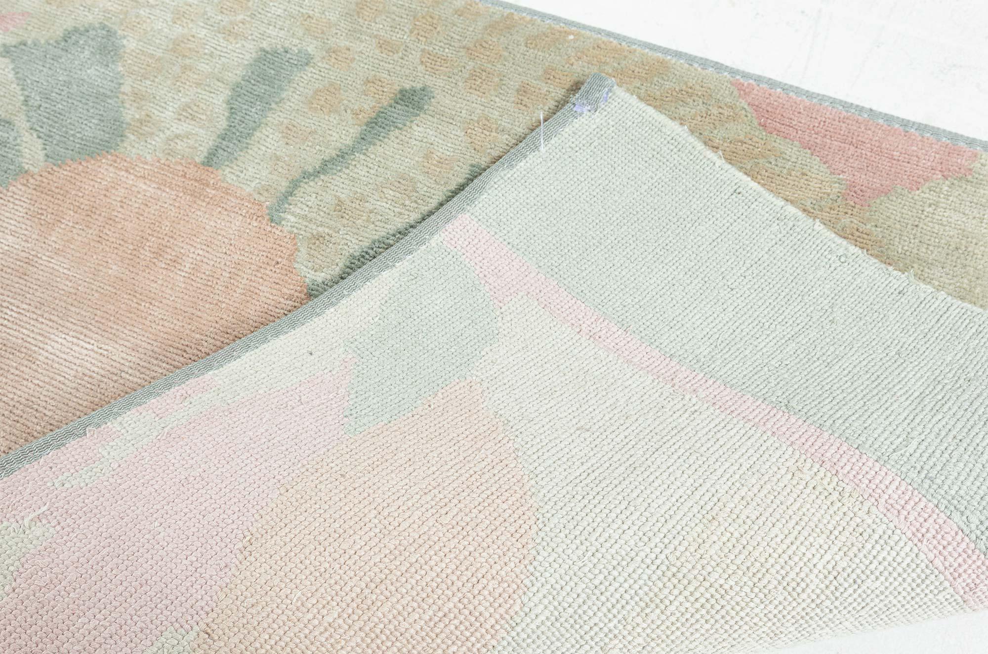 Seta Runner contemporaneo in frammenti di seta di Doris Leslie Blau in vendita