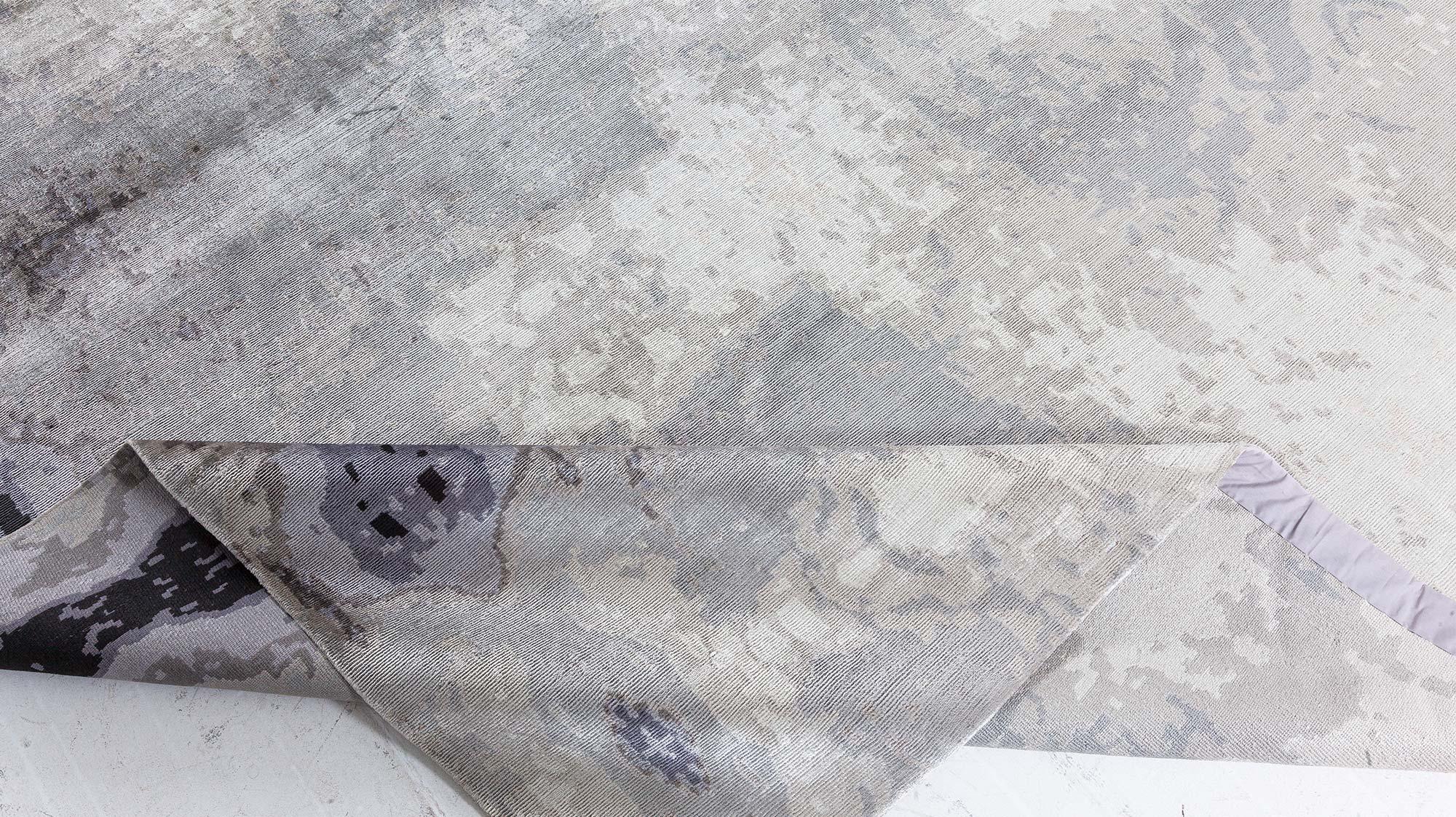 Contemporary Silk Kusafiri Rug von Doris Leslie Blau (Handgeknüpft) im Angebot