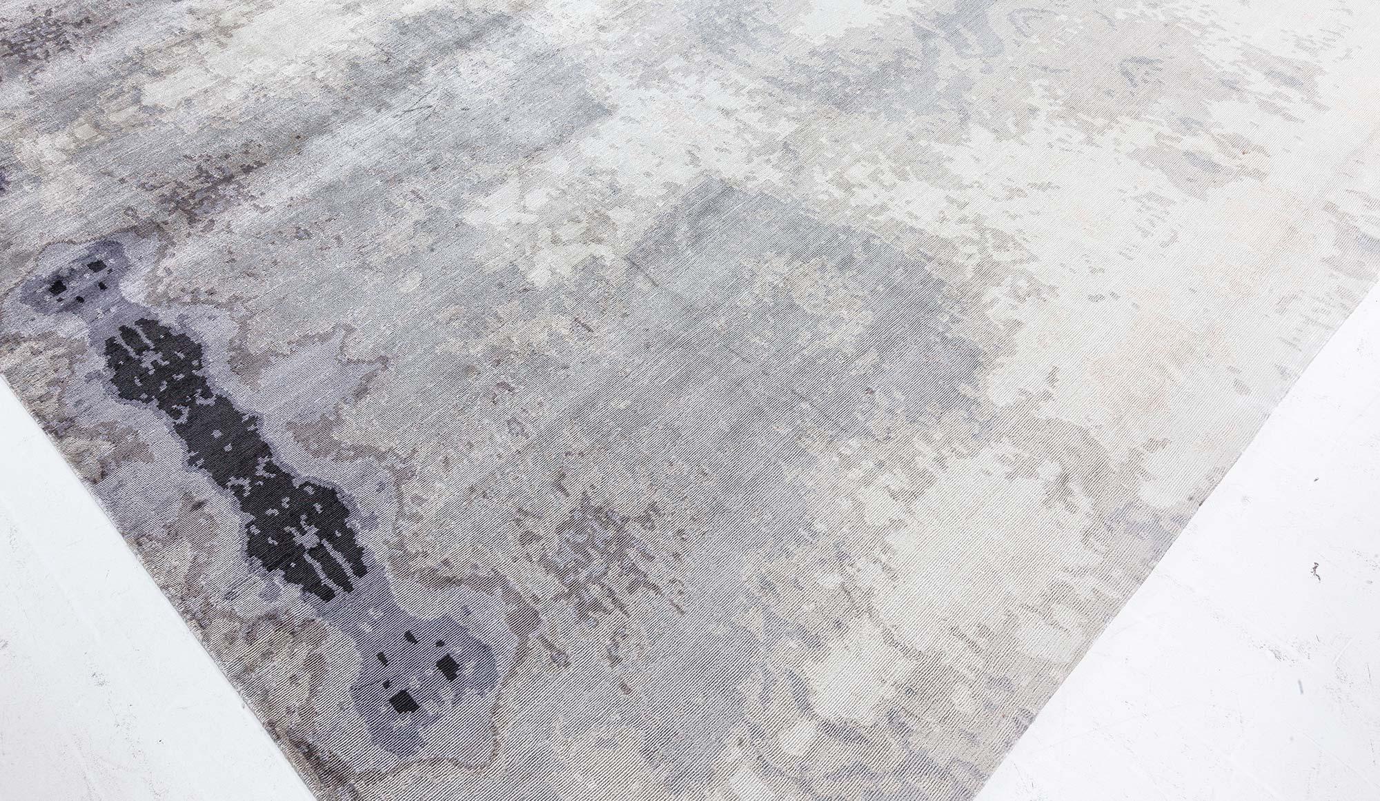 Contemporary Silk Kusafiri Rug von Doris Leslie Blau (21. Jahrhundert und zeitgenössisch) im Angebot