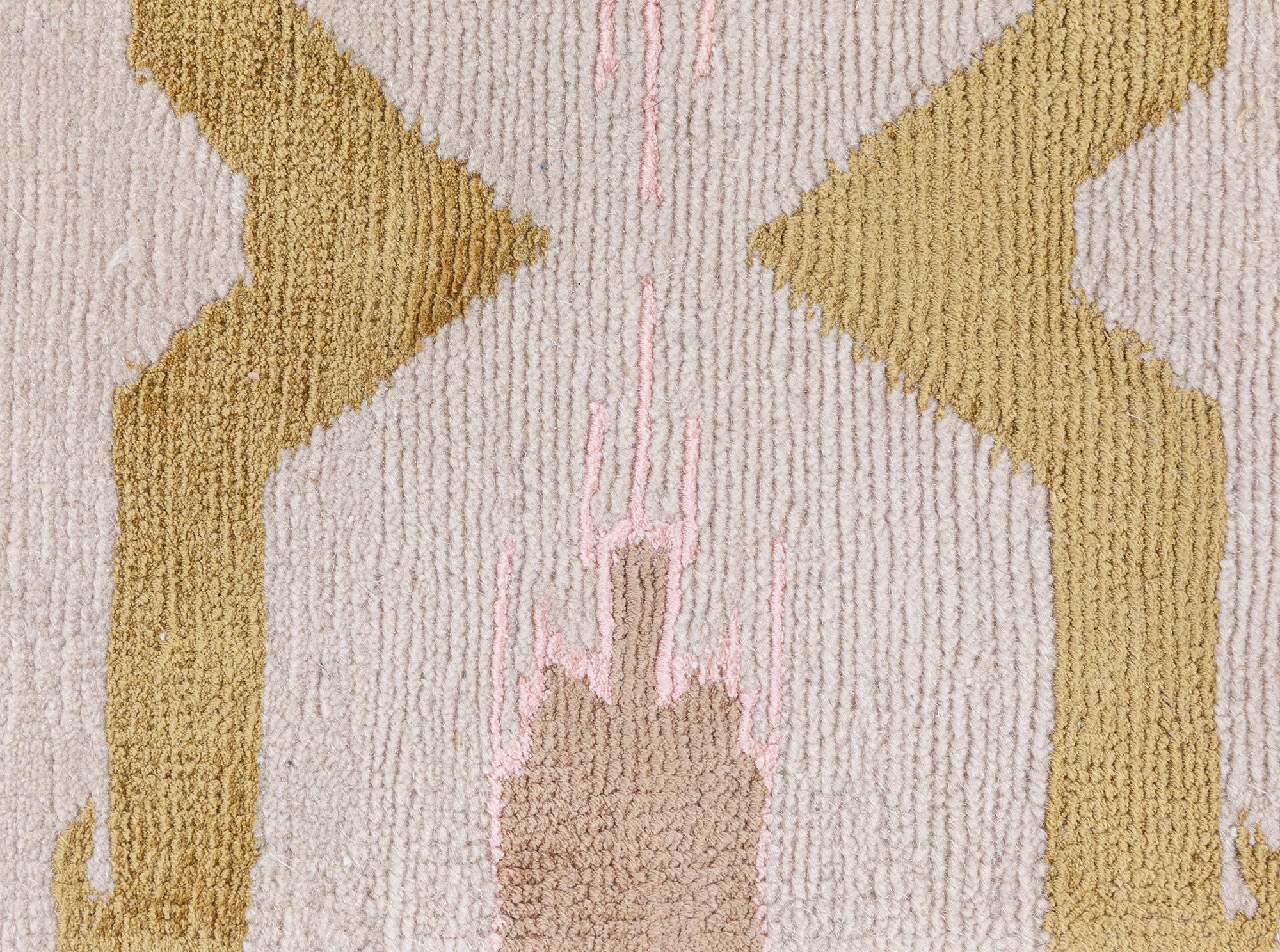 Contemporary Silk Runner by Doris Leslie Blau In New Condition For Sale In New York, NY
