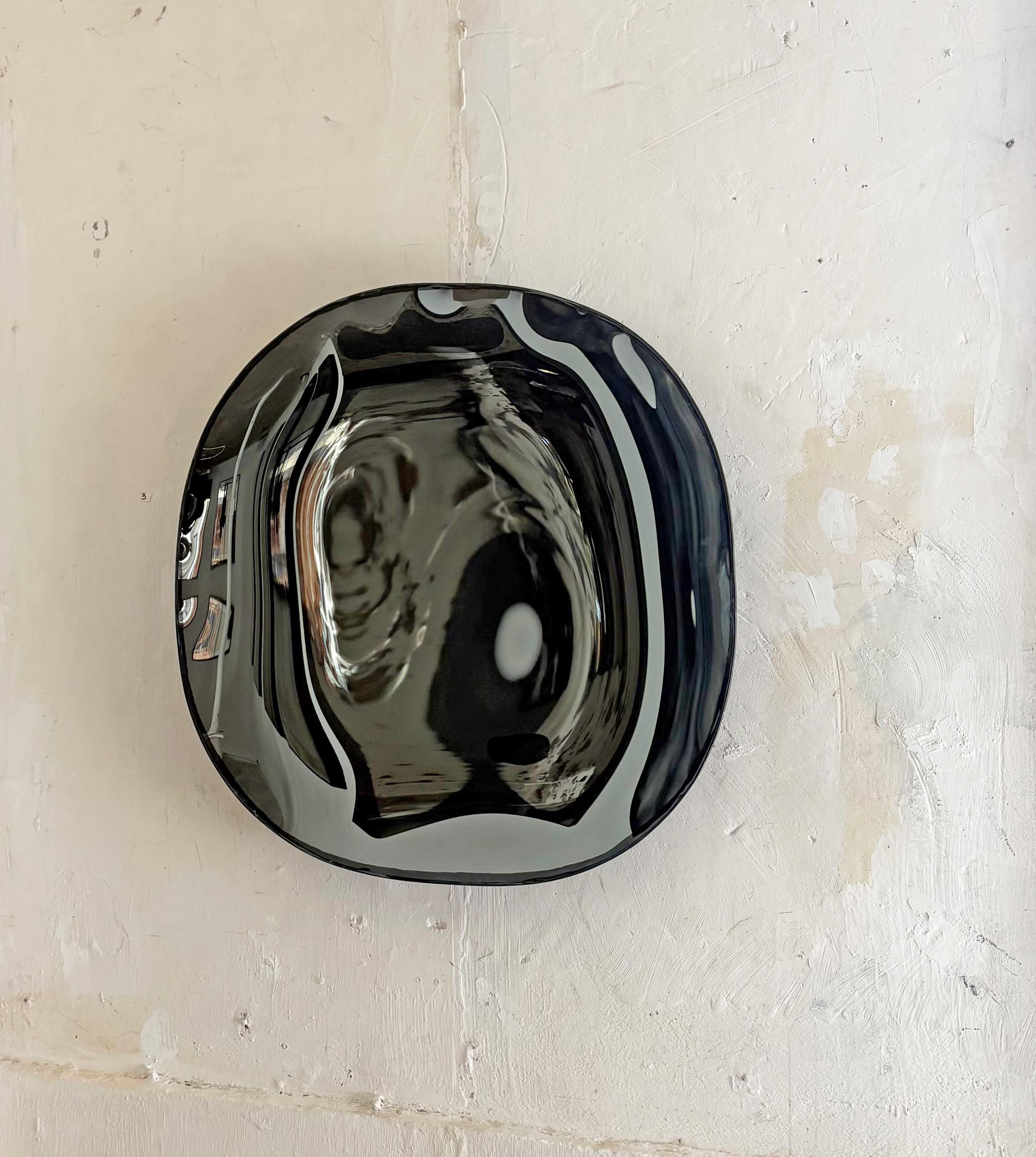 Chihiro draws inspiration from the fundamental concept of the curve, a shape universally understood and yet immensely powerful. In a world overflowing with tools capable of creating any abstract form, the piece begins by translating a simple,