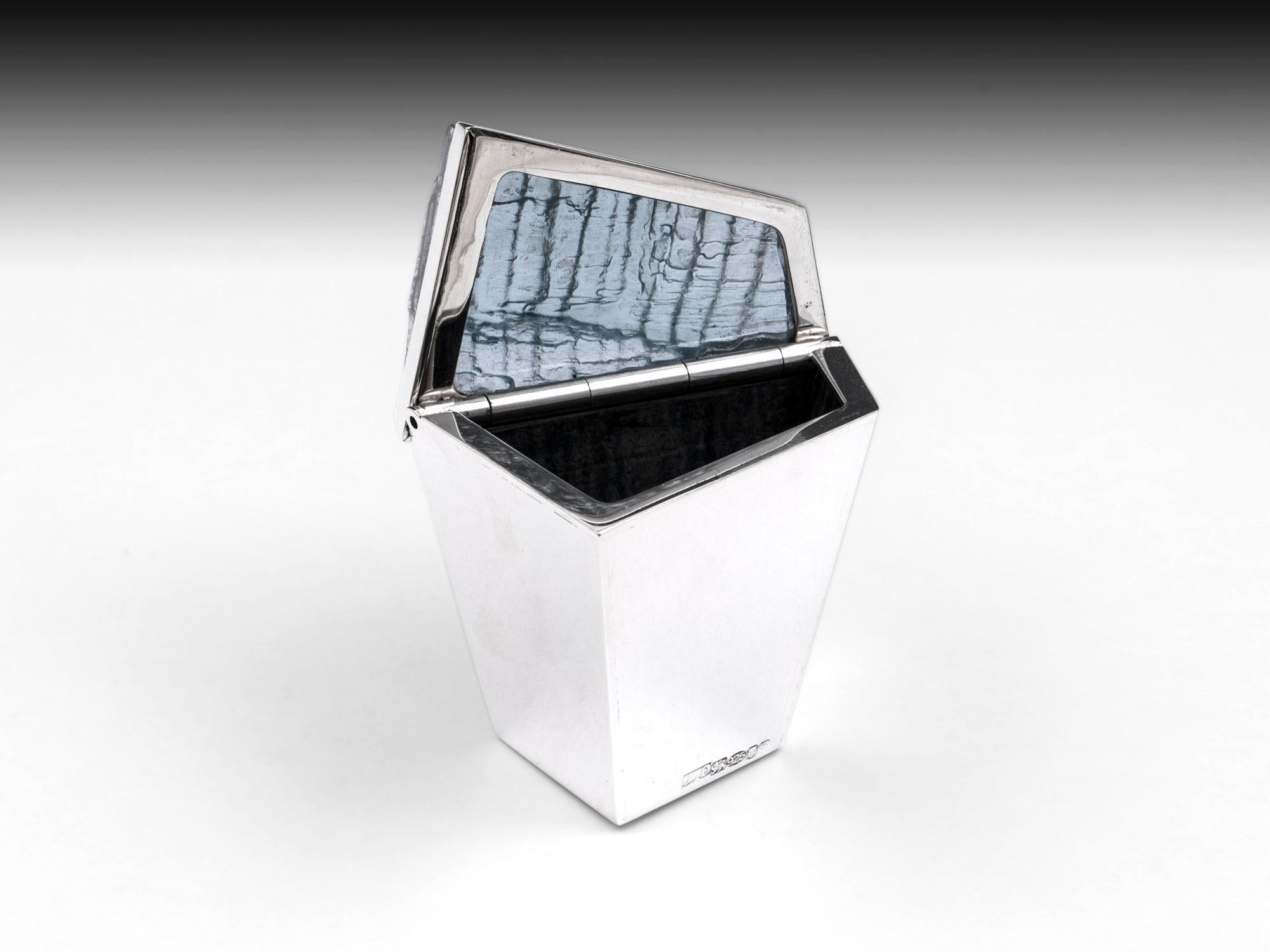 Contemporary Silver Glass Box by James Dougall, 21st Century In Excellent Condition For Sale In Northampton, United Kingdom