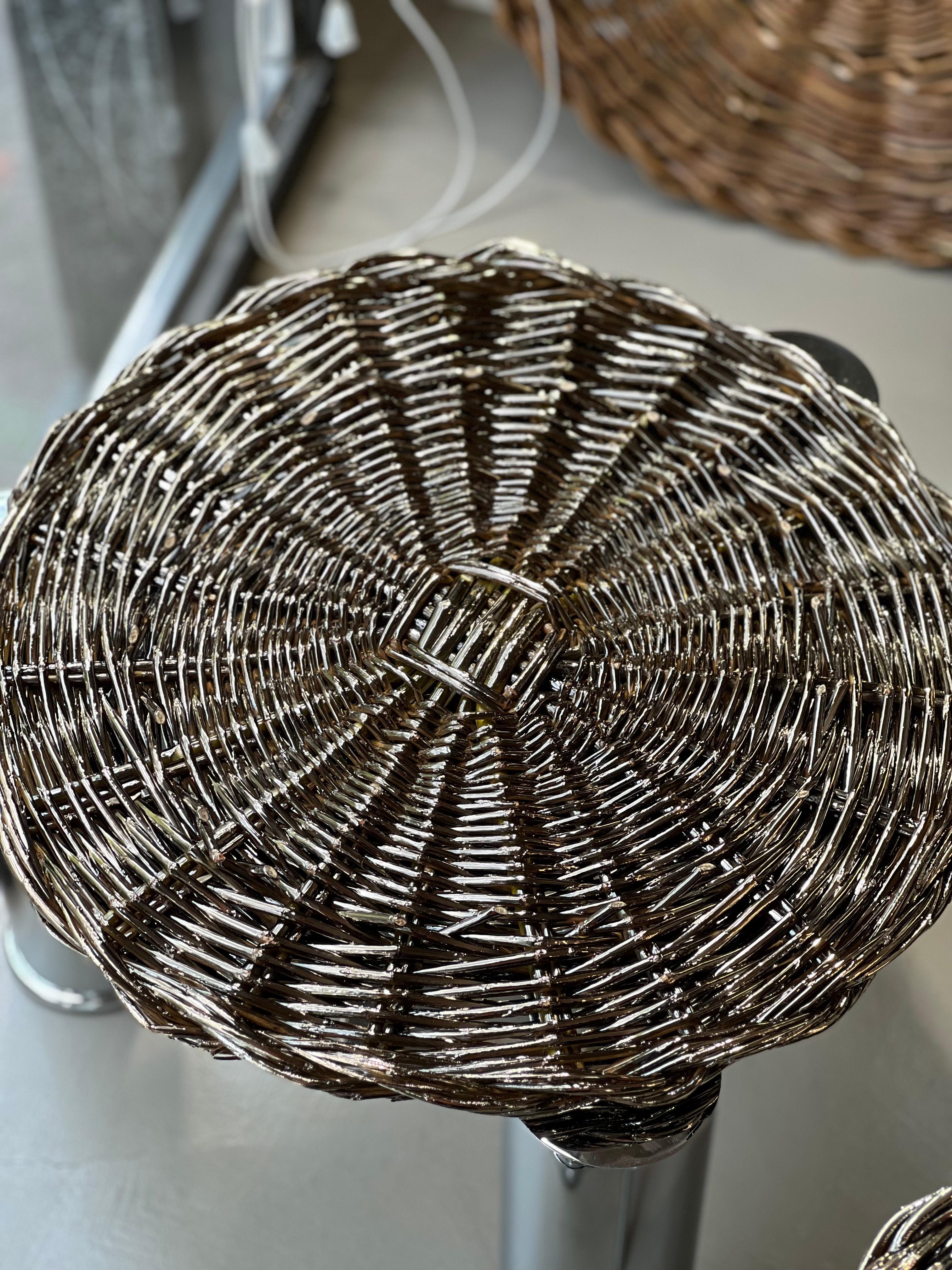 Modern Silver-Plated Coffee Table in rattan, brass, chrome, Made in Italy For Sale 1