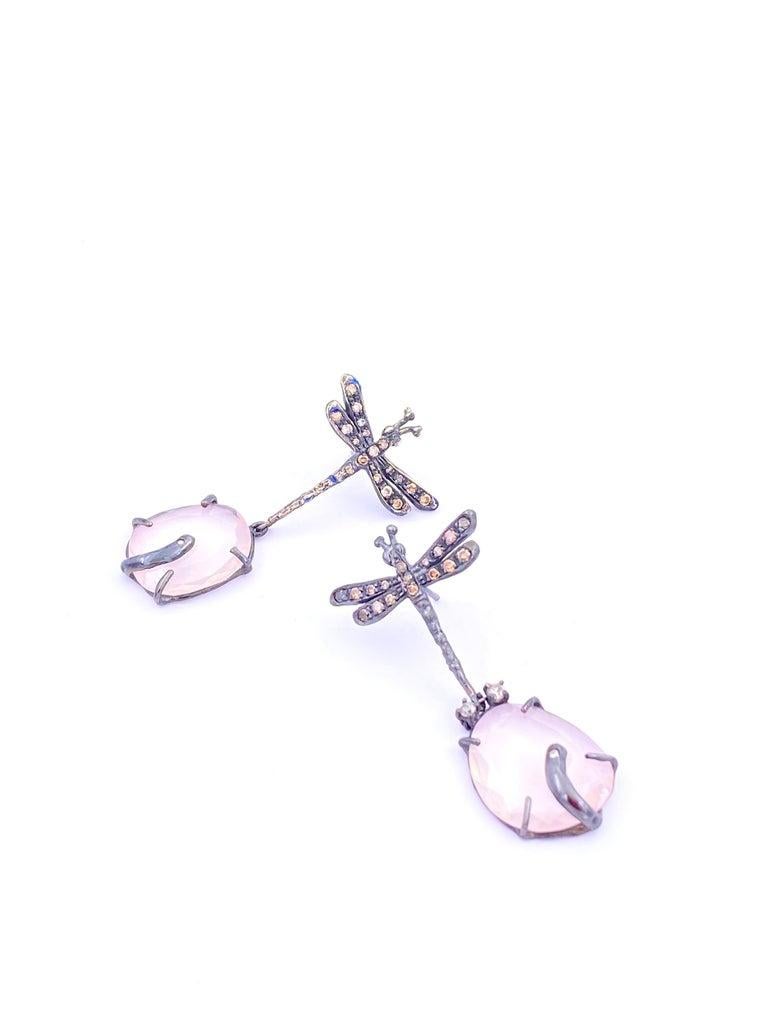 Contemporary Dragonfly Rose Quartz 0.50 Karat Diamonds Dangle Earrings For Sale 2