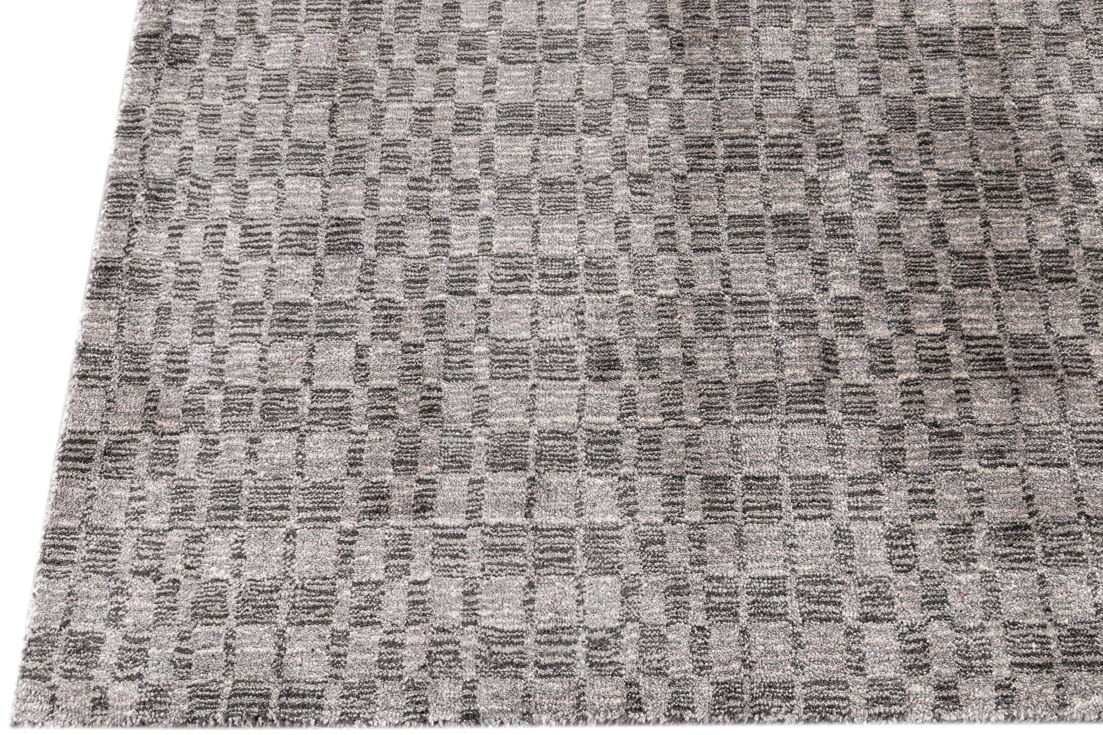 Contemporary Silver Silk Area Rug For Sale 1