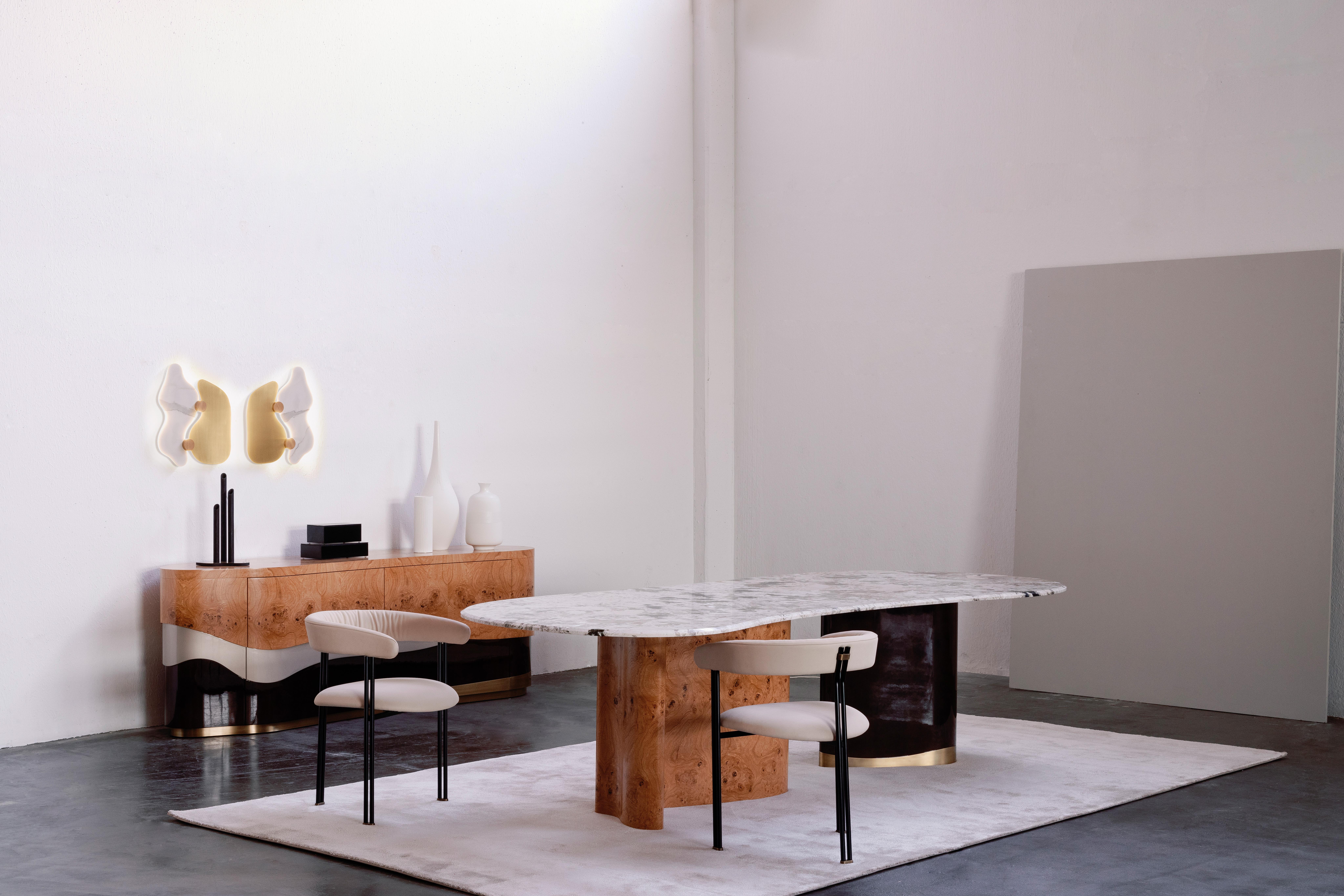 Aparador Contemporáneo Sistelo, Raíz de Nogal, Latón, Hecho a Mano Portugal Greenapple en venta 2