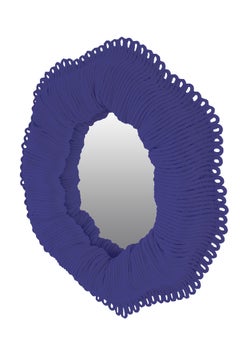 Espejo de pared contemporáneo pequeño azul (personalizable) Cynarina by Sarah Roseman