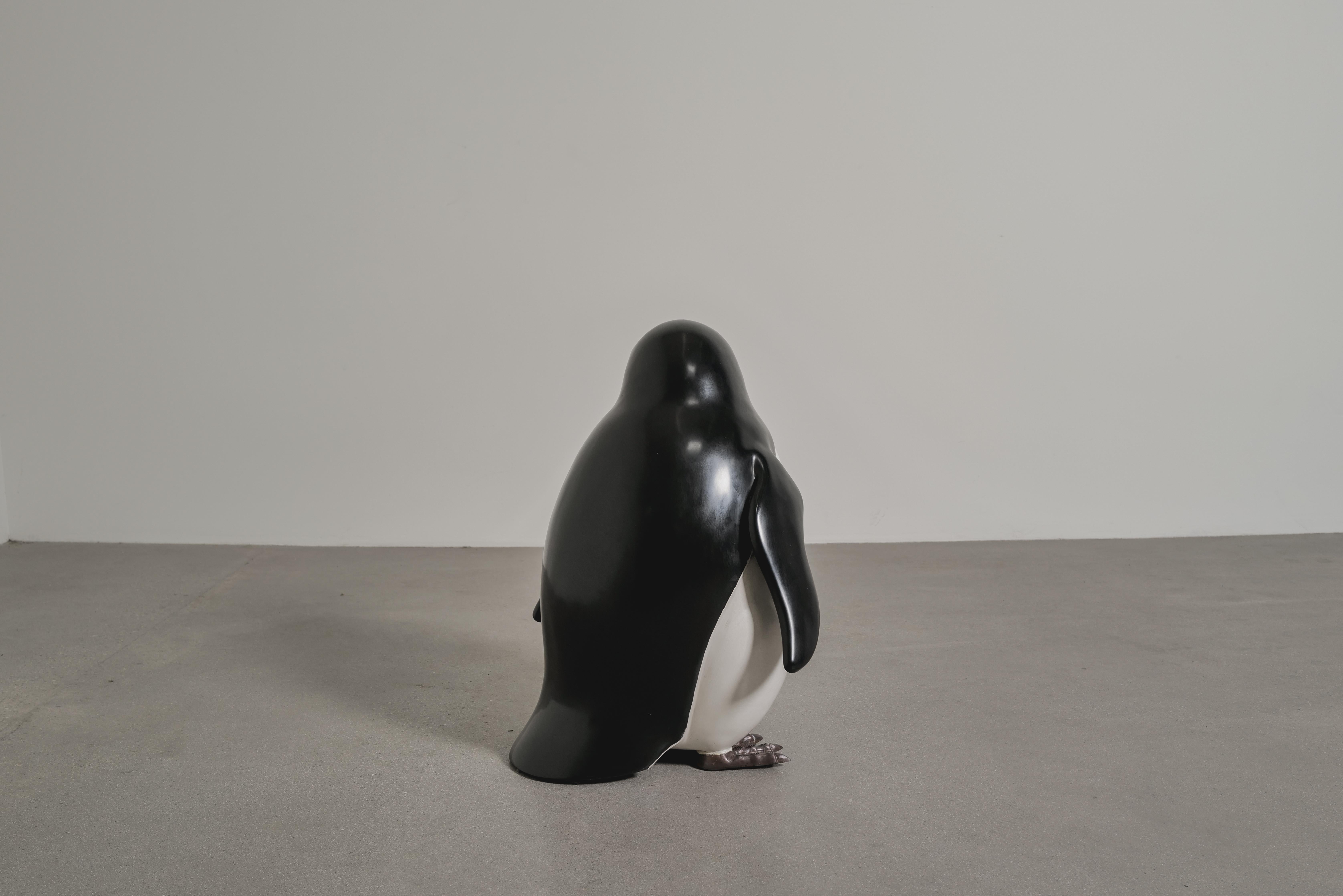 Copper Contemporary Small Penguin in Black and Cream Lacquer by Robert Kuo, Limited For Sale