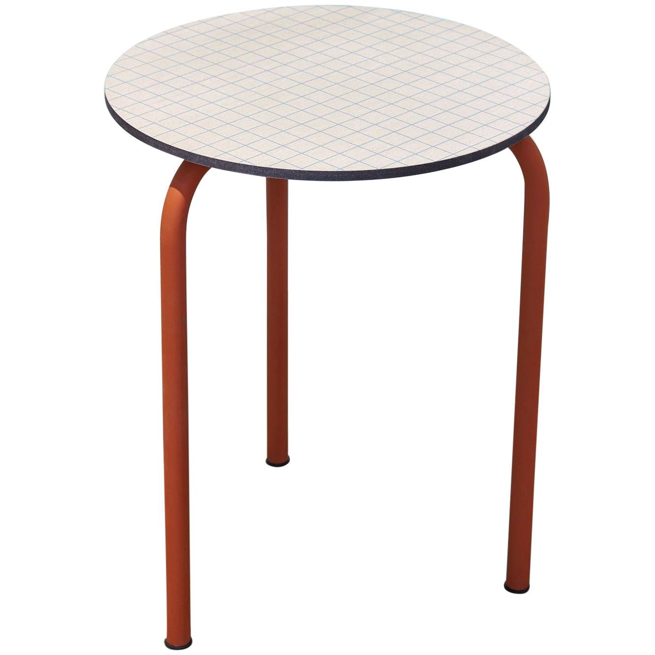 Contemporary Small Table Check Surface Texture Printed, Bauhaus-Inspired im Angebot