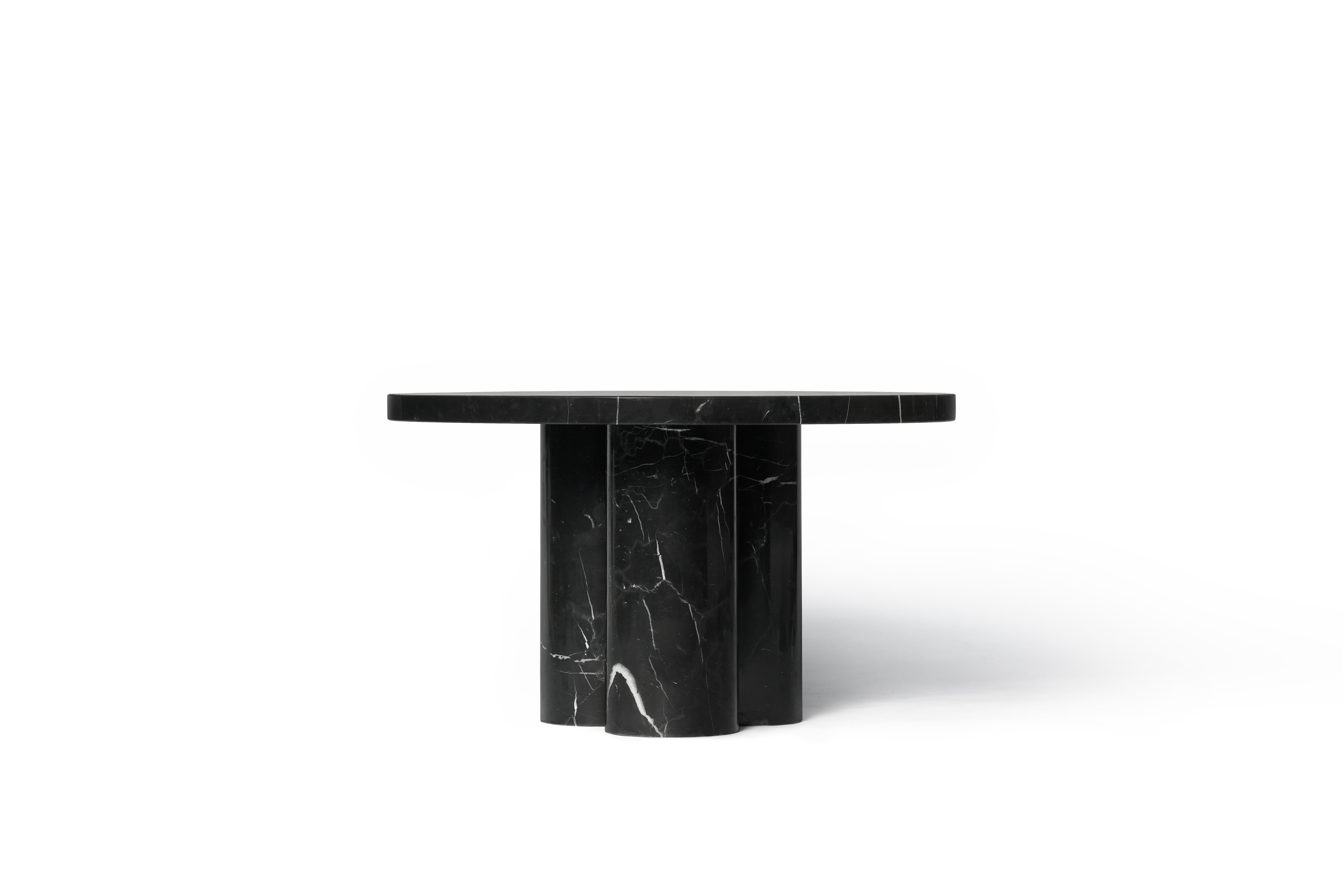 Petite table contemporaine 'DISLOCATION' en marbre noir de Buzao 'Round' en vente 3