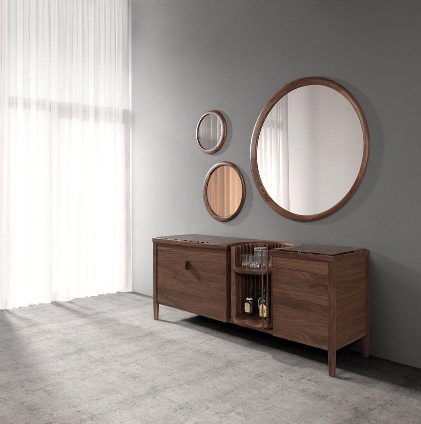 Petit miroir mural contemporain avec cadre en bois Neuf - En vente à NEW YORK, NY