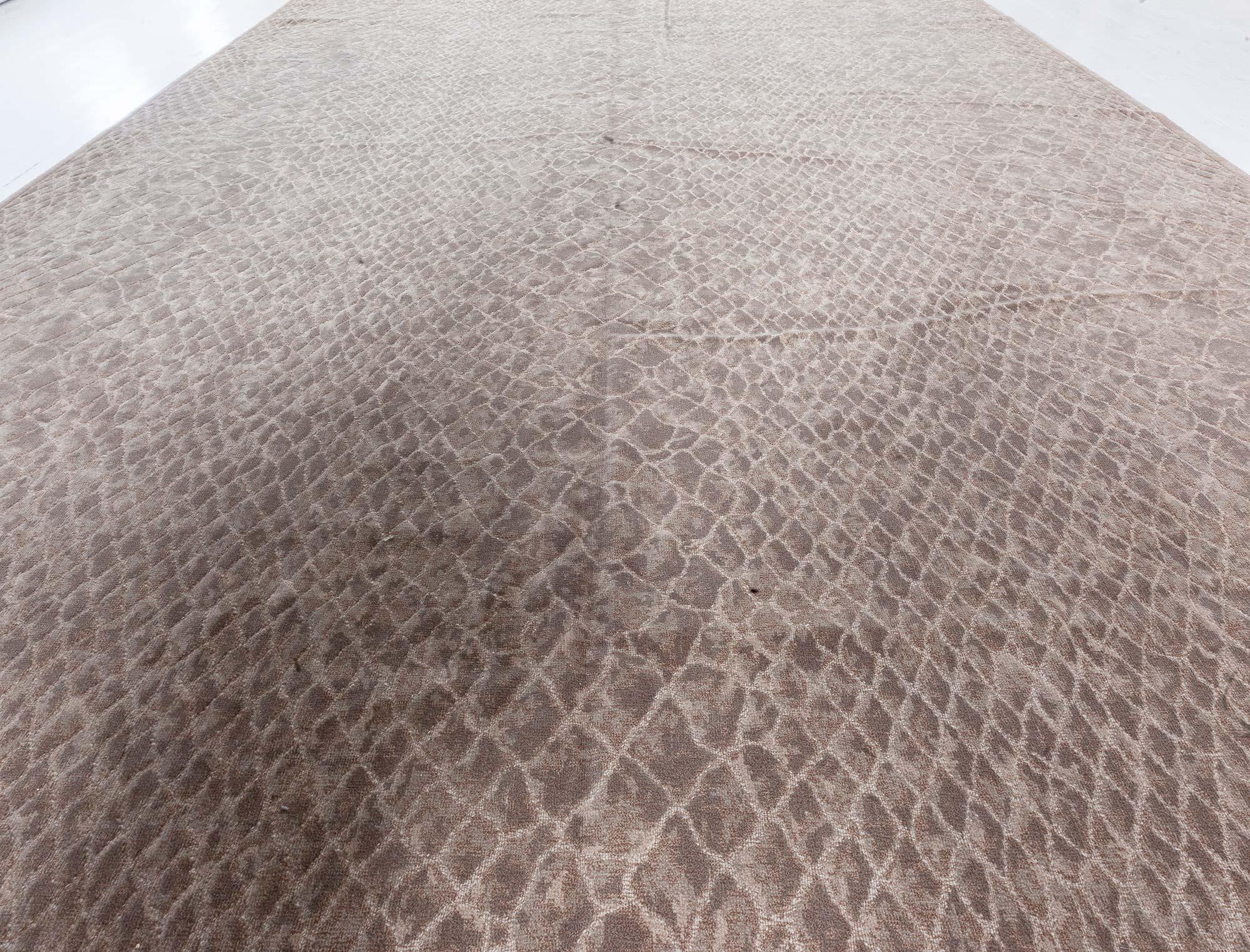 Contemporary Snake Design Handmade Wool Rug by Doris Leslie Blau In New Condition For Sale In New York, NY
