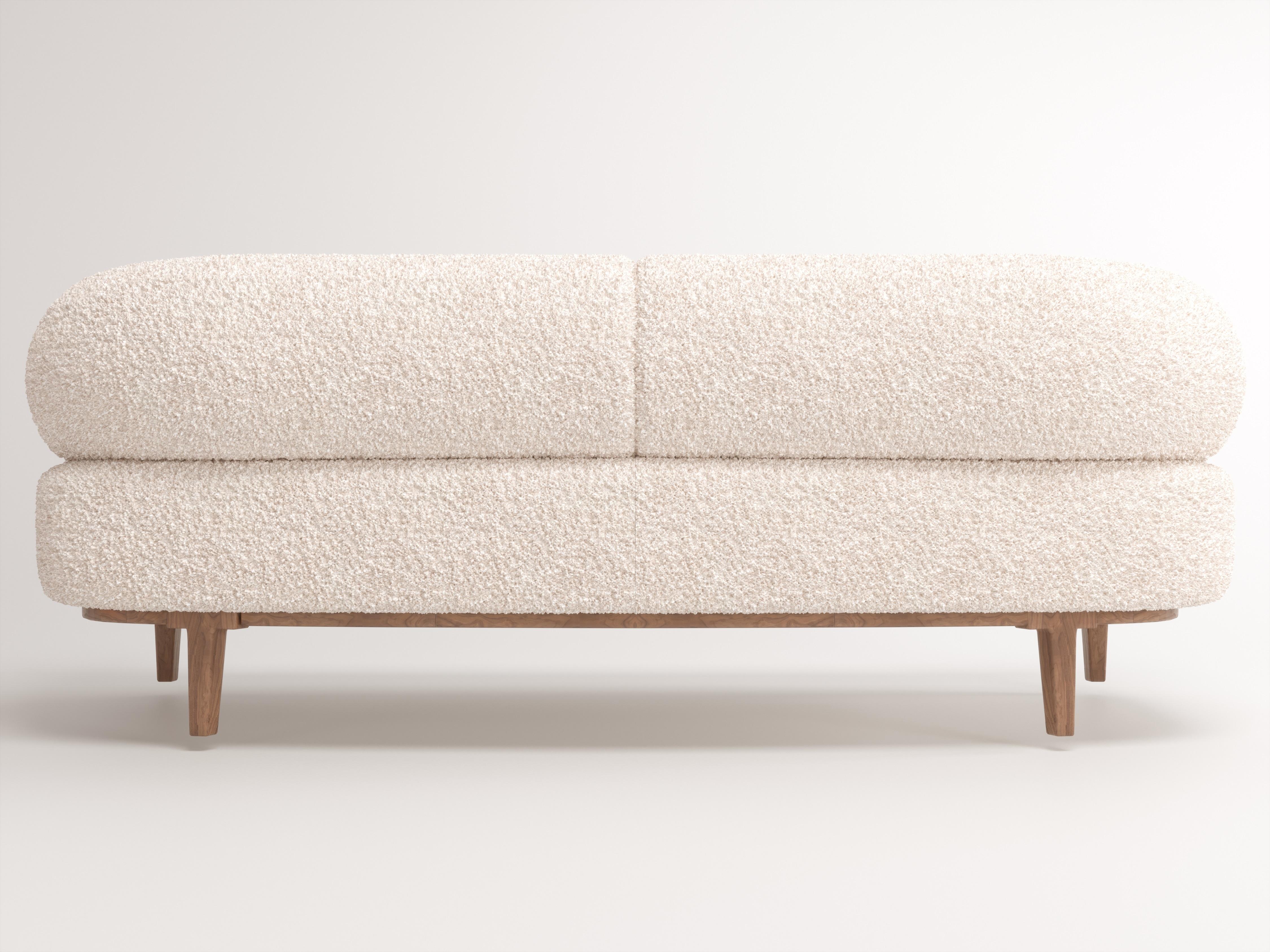 Zeitgenössisches Sofa mit Boucl-Stoff gepolstert (Moderne) im Angebot