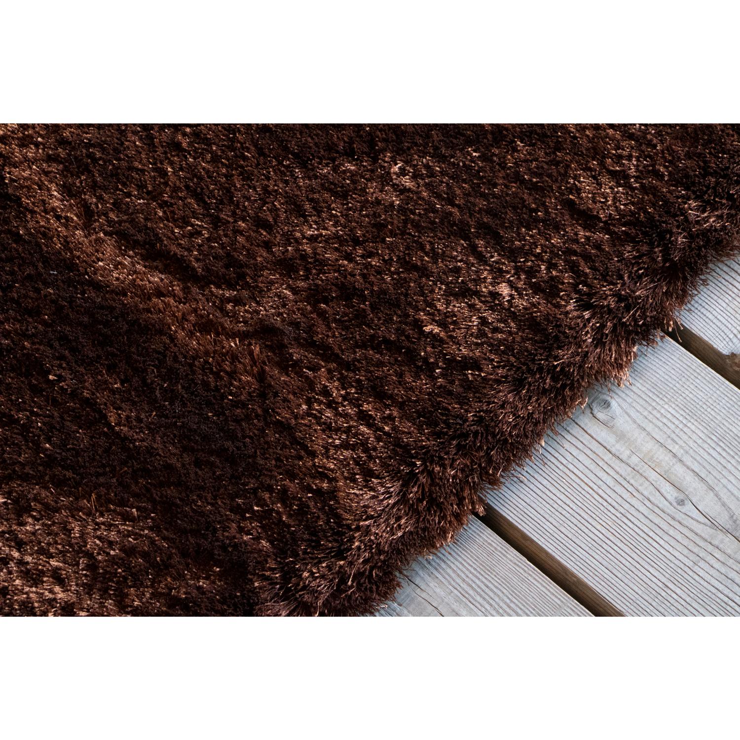 Indian Contemporary Soft Cozy Design Brown Rug by Deanna Comellini In Stock 200x300 cm For Sale