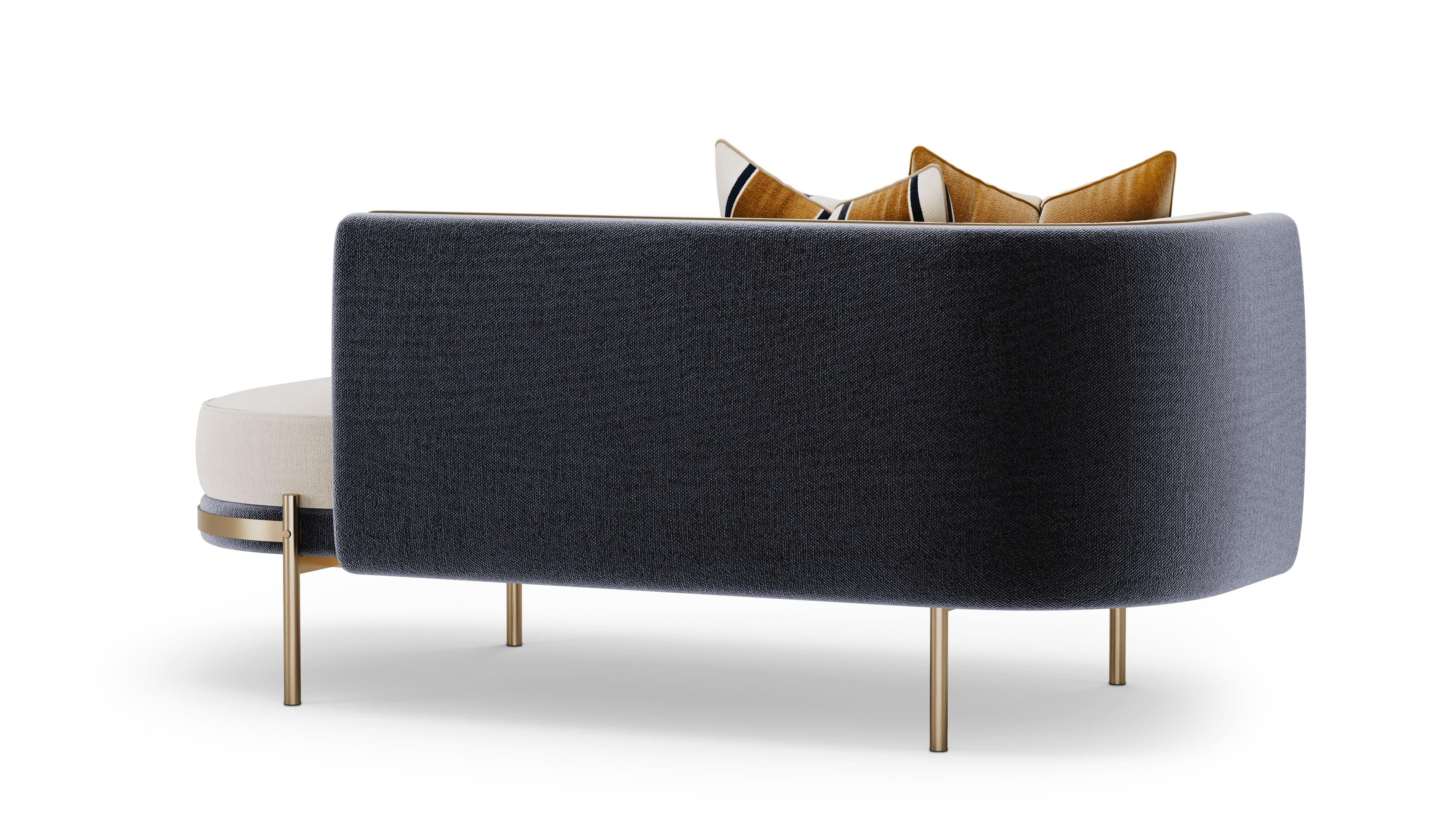 Contemporary Solene Daybed With Sleek Curved Silhouette In New Condition For Sale In Freamunde, PT