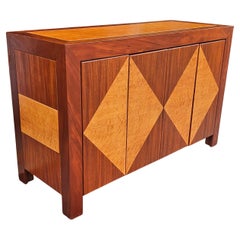 Contemporary Sideboard / Buffet aus massivem Palisander und Vogelaugenahorn