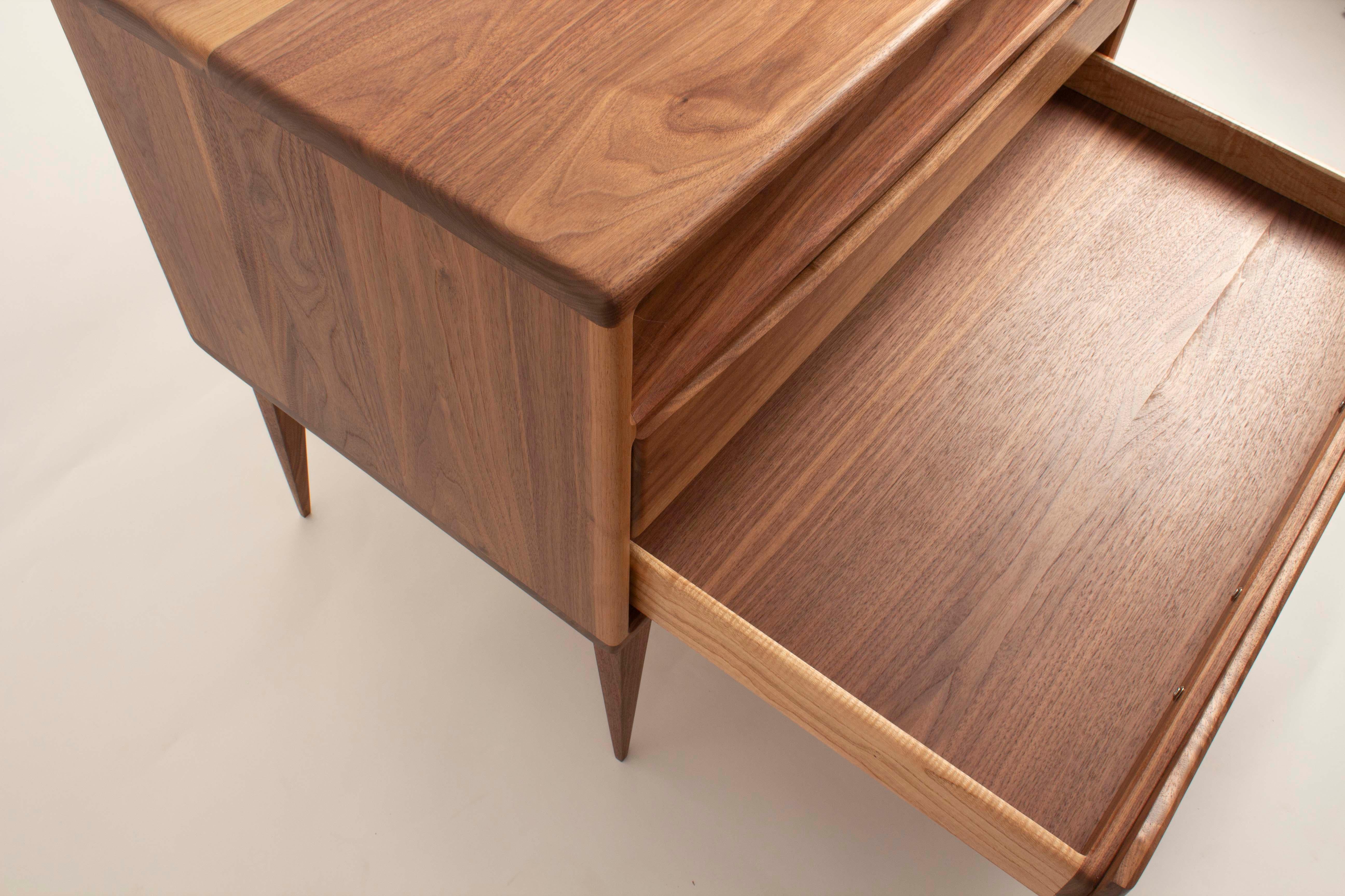 Contemporary Solid Walnut Nightstand or Console Table with Drawer – Handcrafted For Sale 1