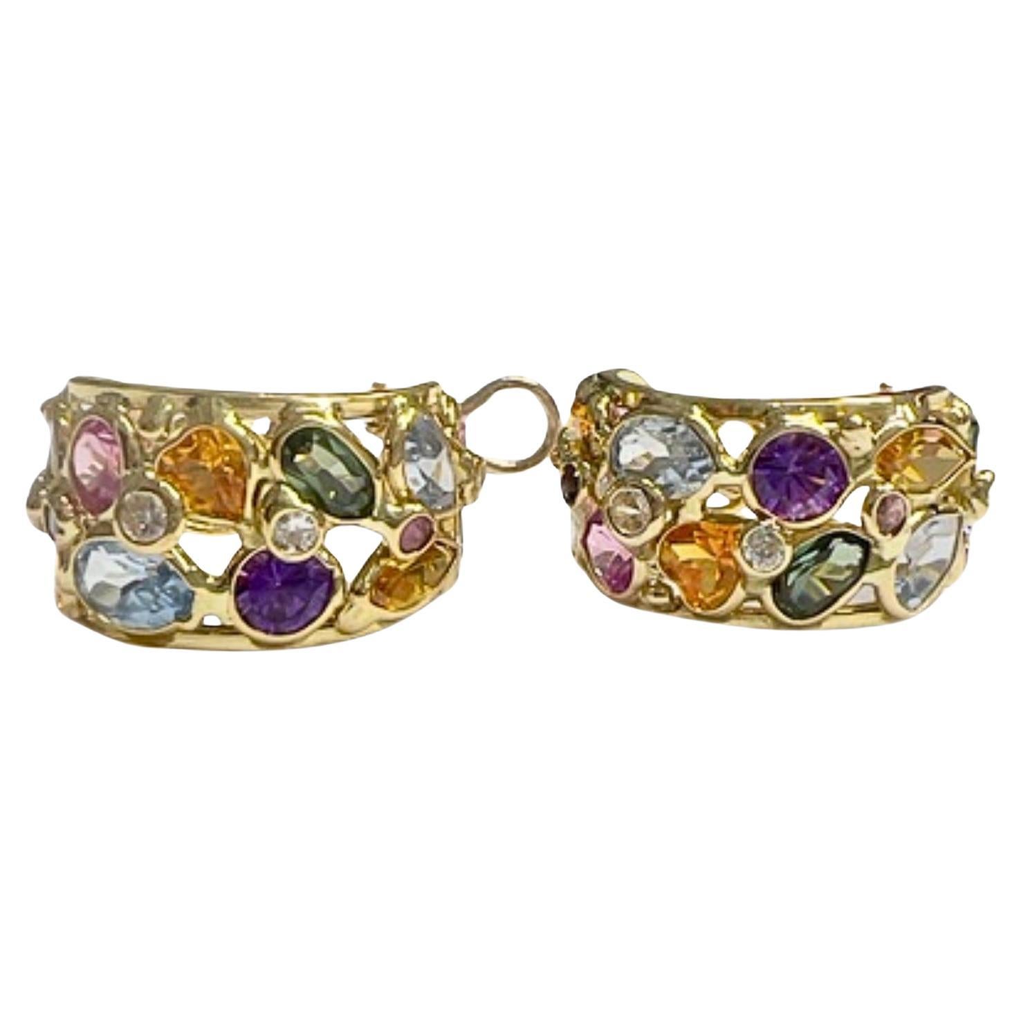 Boucles d'oreilles contemporaines en or 18 kts et spinelle
