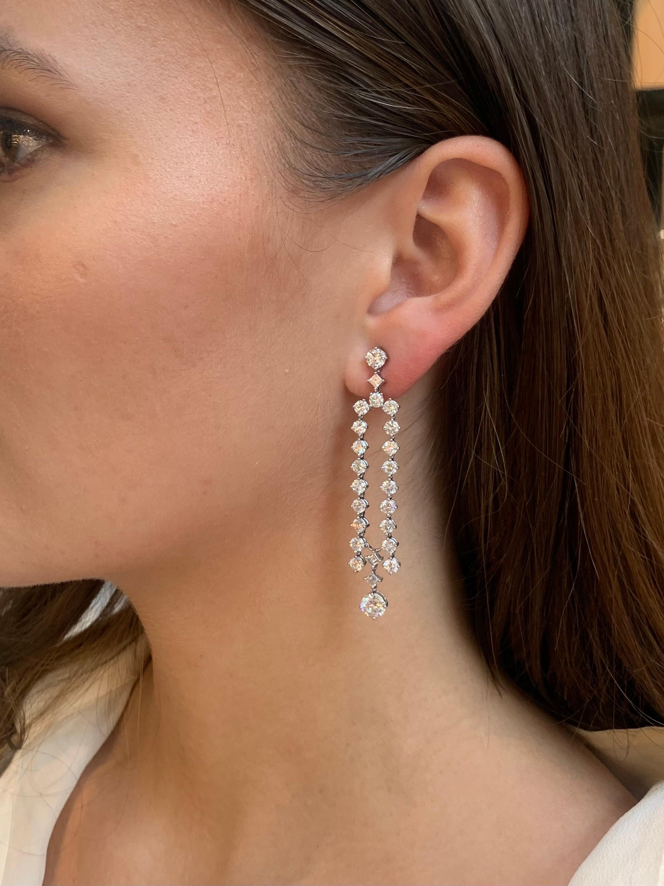 Modern Contemporary Split Drop Diamond Earrings Set in Platinum For Sale