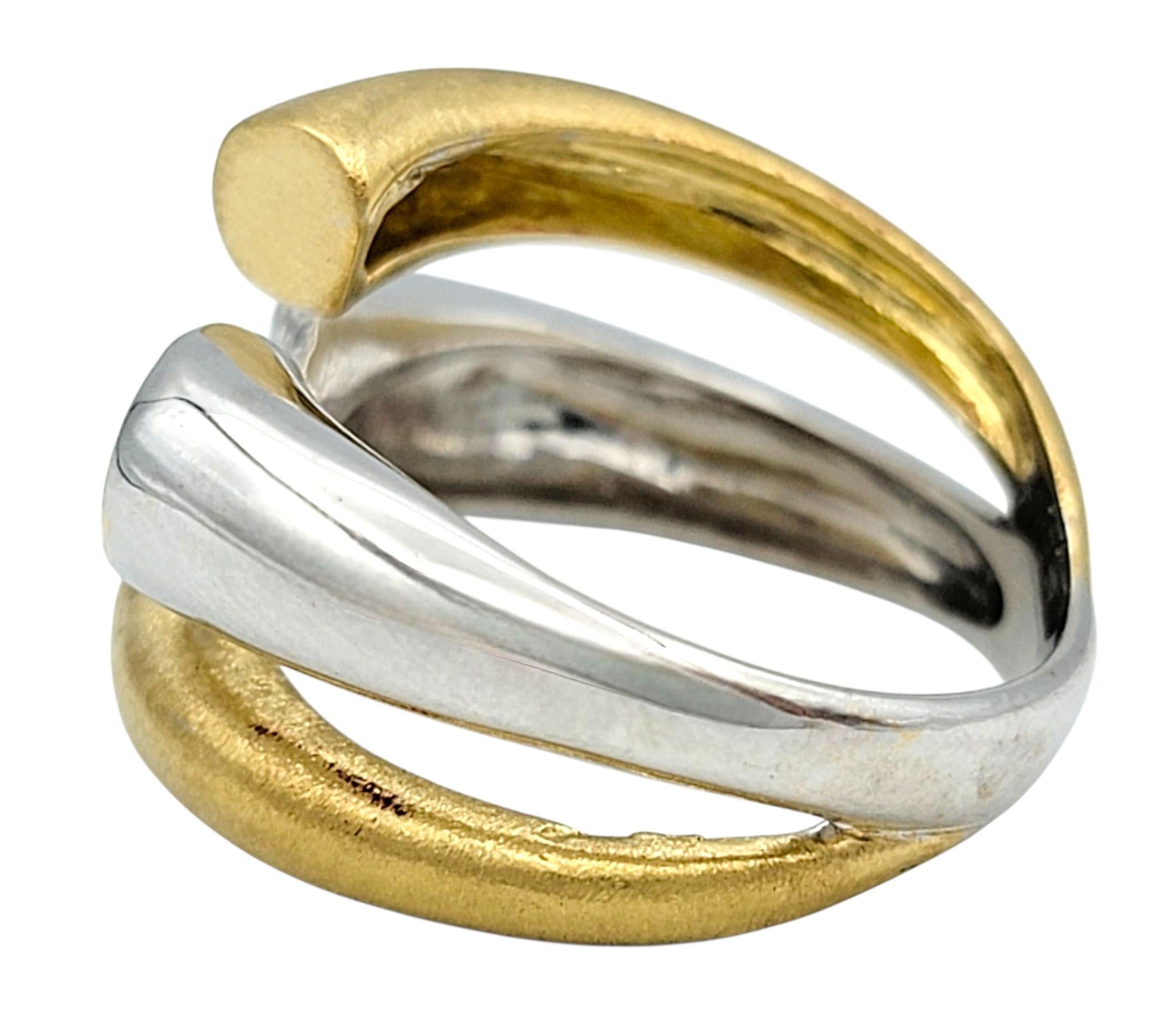 Contemporary Split Shank Two Tone Pavé Diamond Bypass Style Band Ring 18K Gold For Sale 2