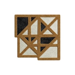 Tappeto quadrato contemporaneo con motivo geometrico in lana nera, cammello e beige