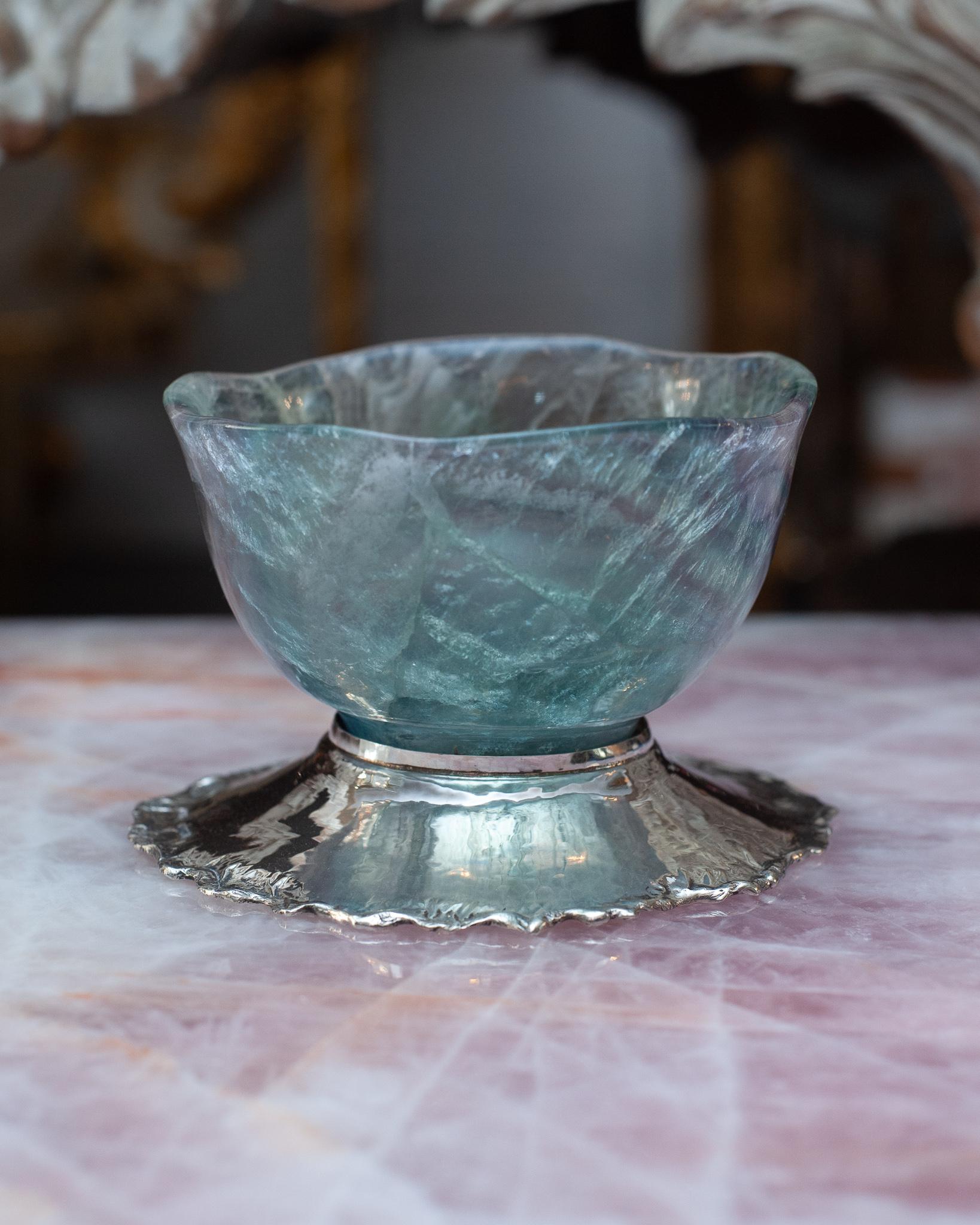 A stunning fluorite bowl on a handmade 925 sterling silver base. Expertly crafted by a master jeweller in Porto, Portugal.
