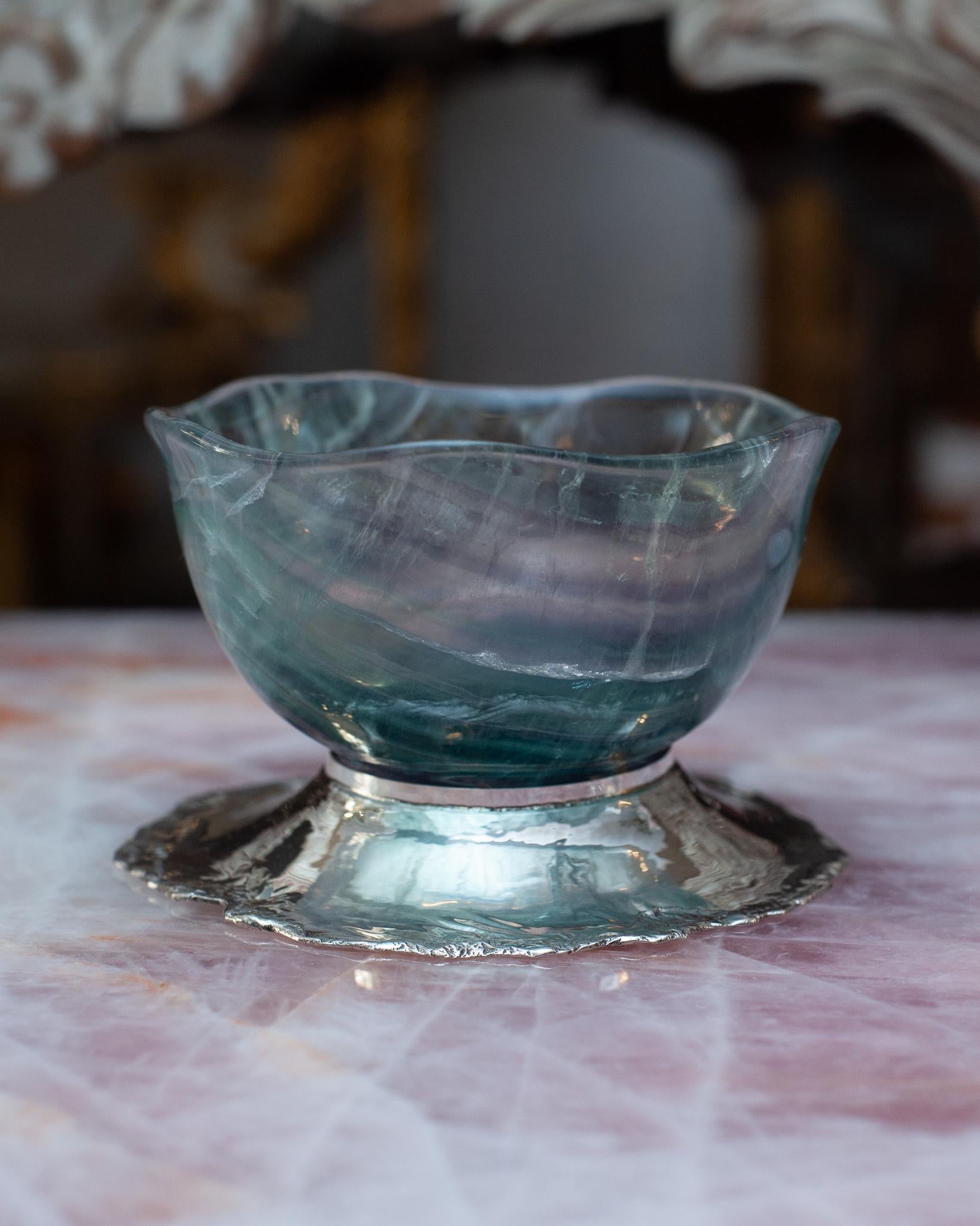 A stunning fluorite bowl on a handmade 925 sterling silver base. Expertly crafted by a master jeweller in Porto, Portugal.