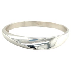 Contemporary Sterling Silver Hinged Bangle