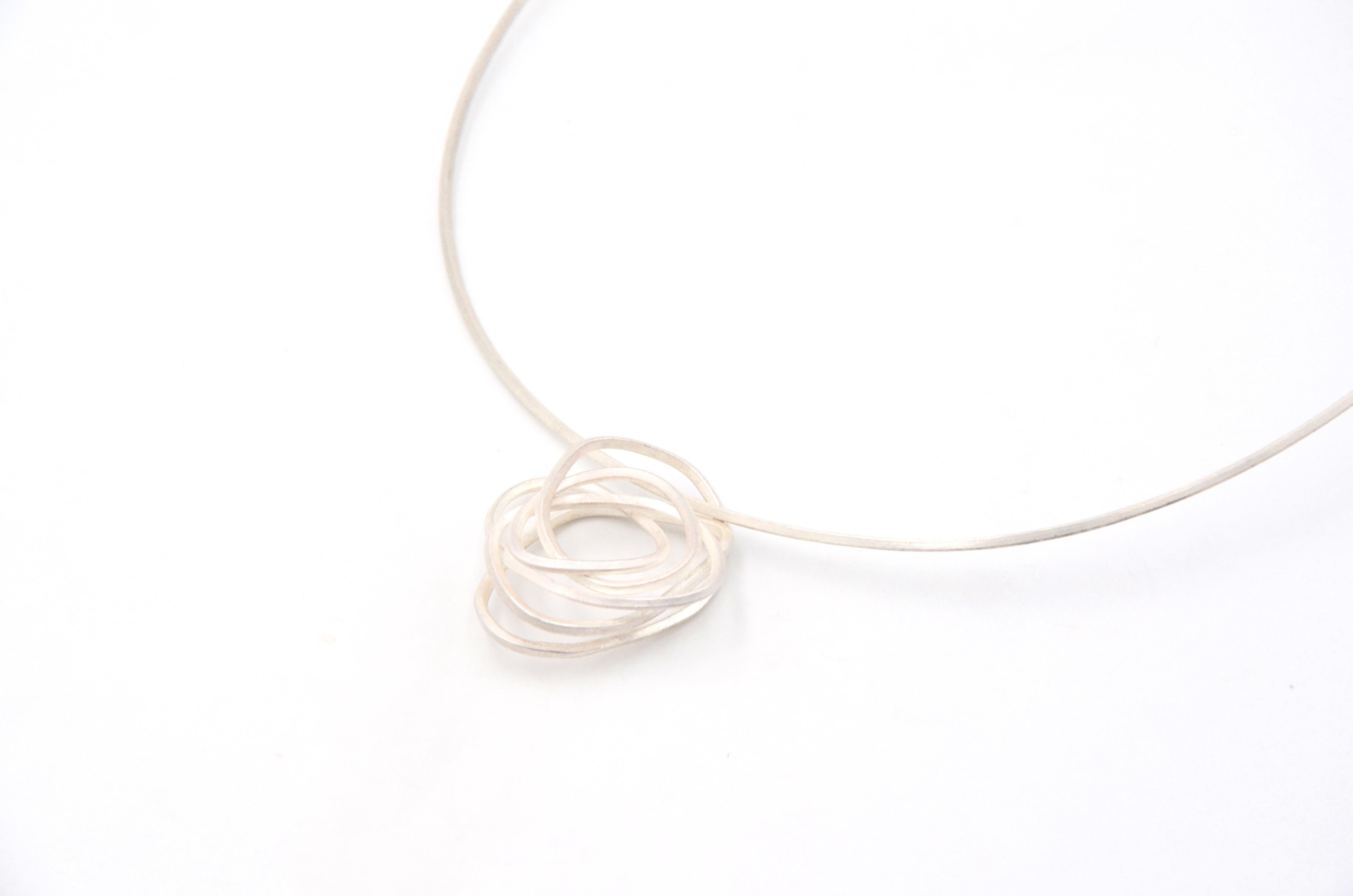 contemporary silver necklace