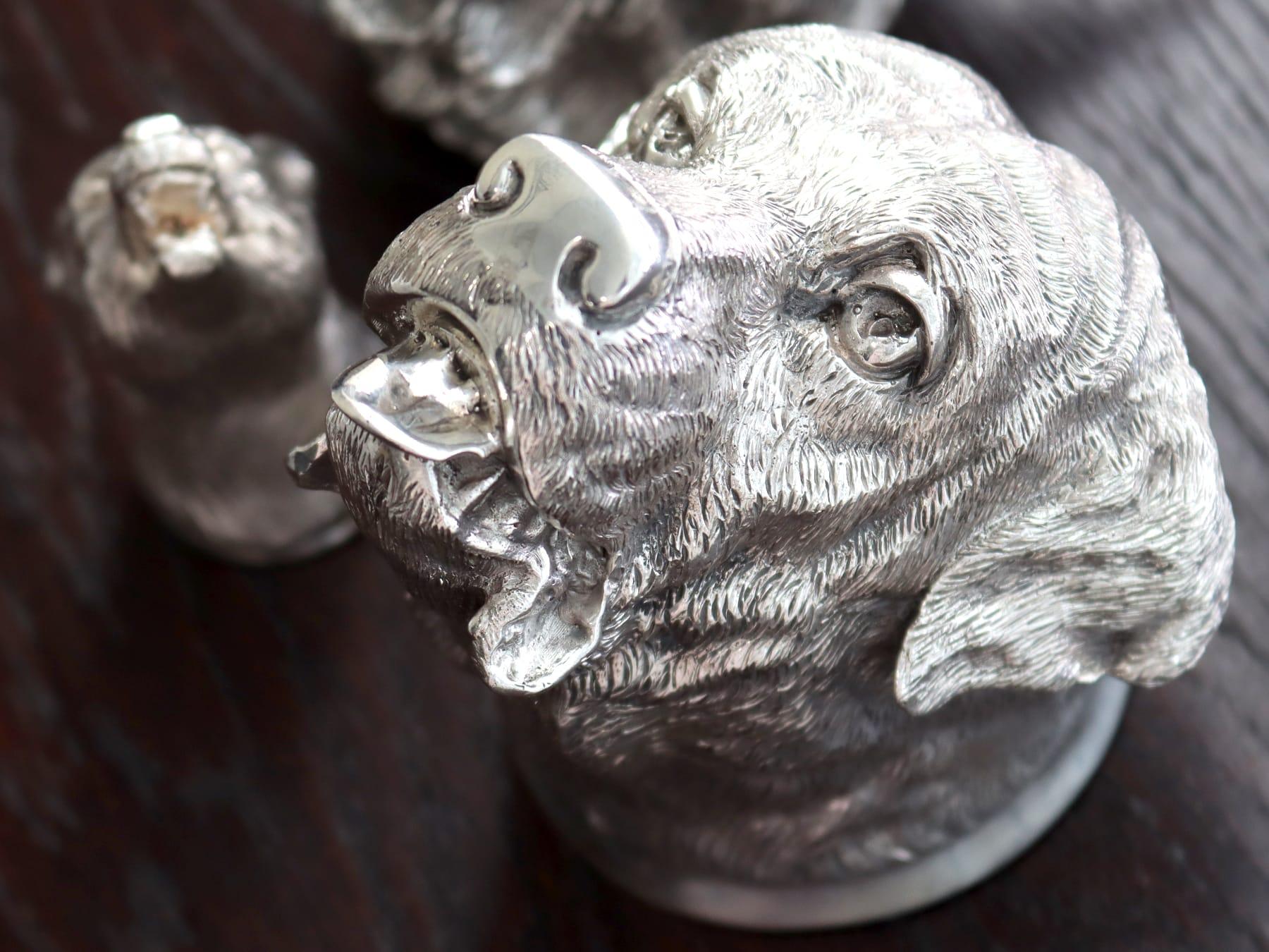 Estribera contemporánea de plata de ley de James R. Biggins Inglés en venta