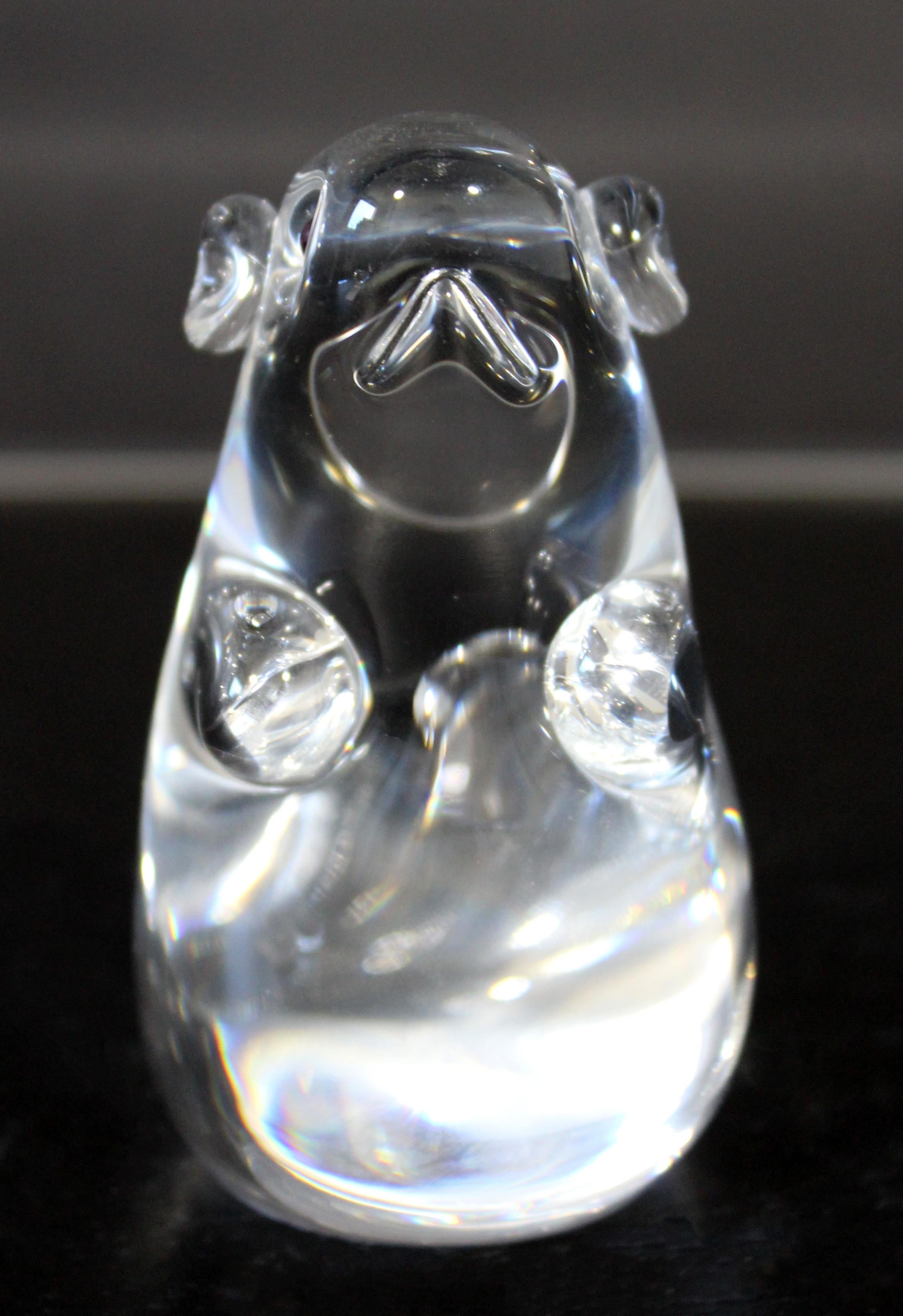 Late 20th Century Contemporary Steuben Small Signed Beaver Statuette Glass Sculpture Garnet Eyes