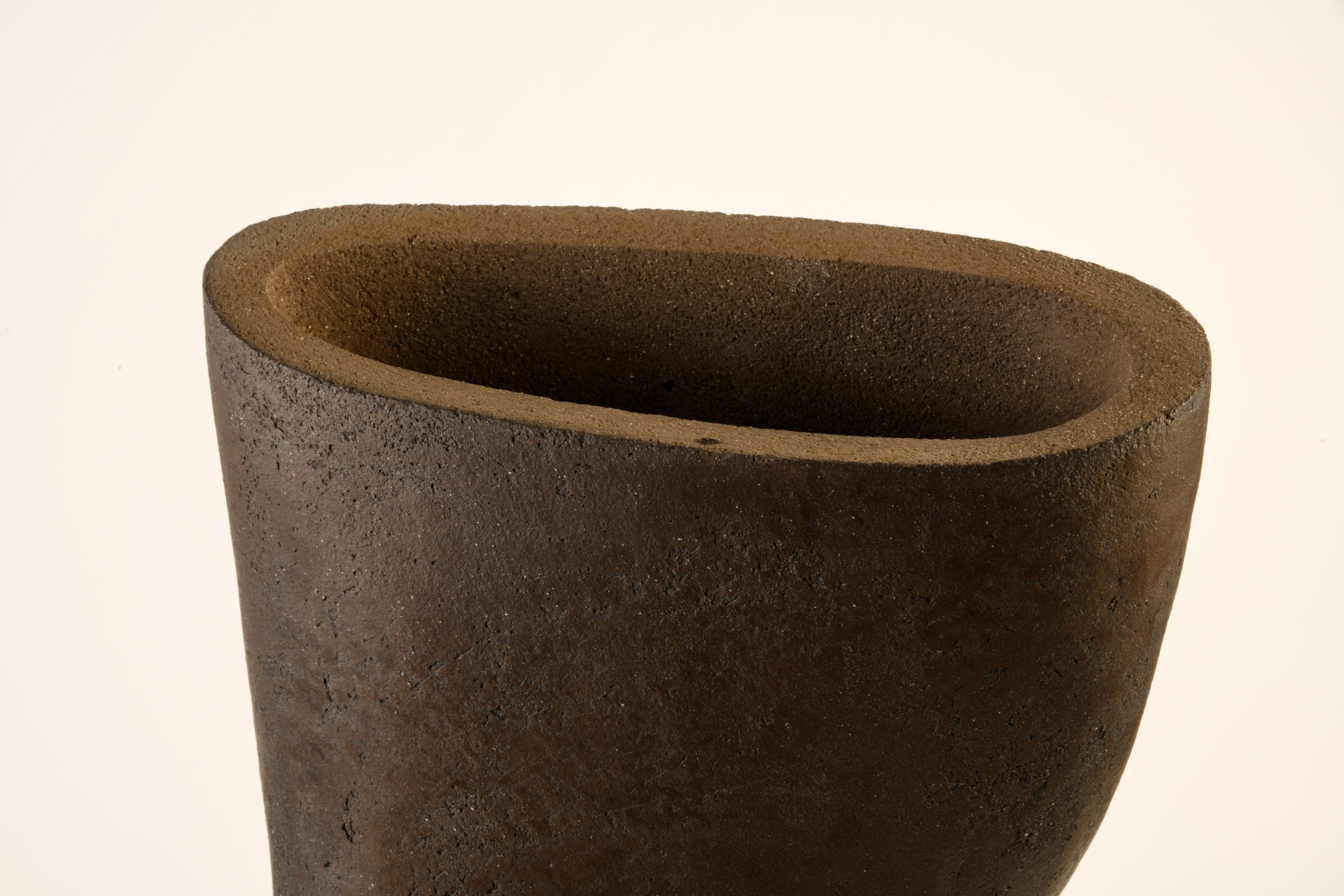 Contemporary stoneware ceramic sculpture by a French artist For Sale 2