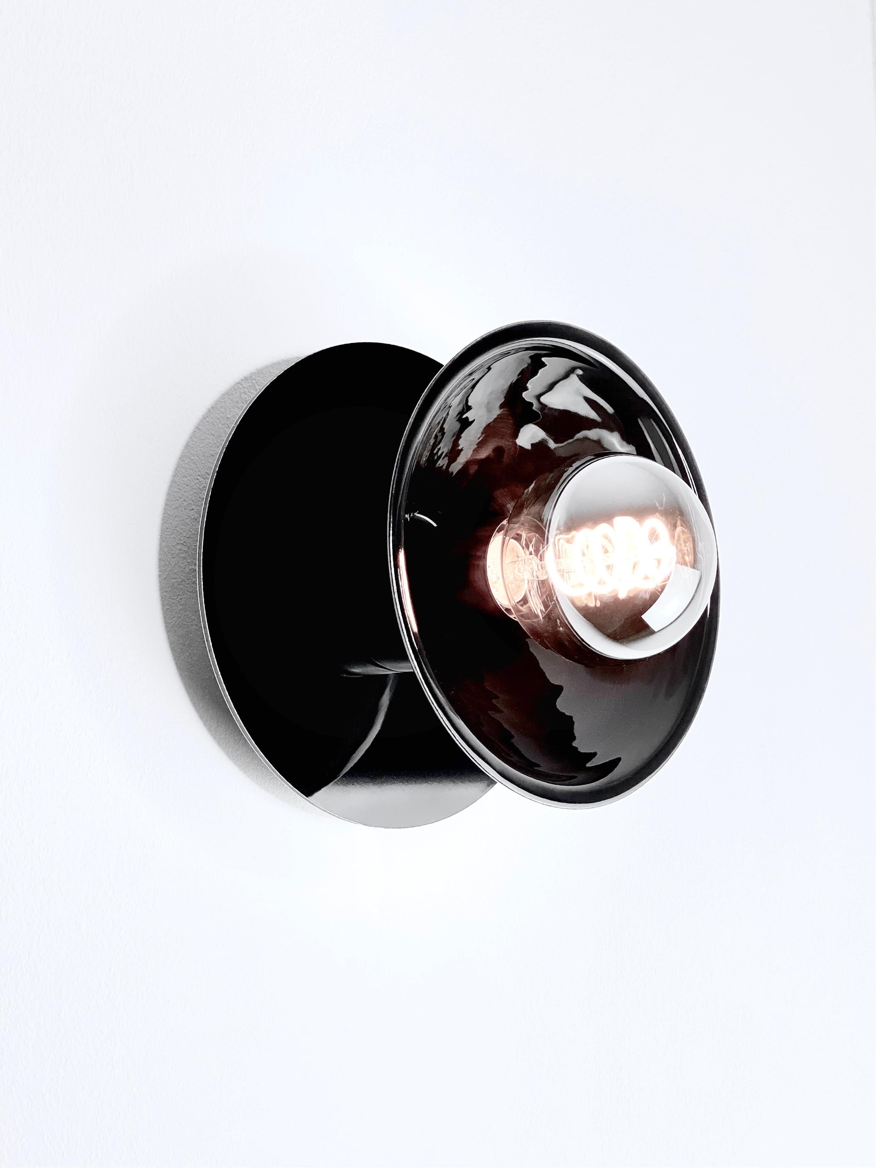 XXI secolo e contemporaneo Lampada da parete/soffitto in gres, design minimalista PETIT PRINCE in vendita