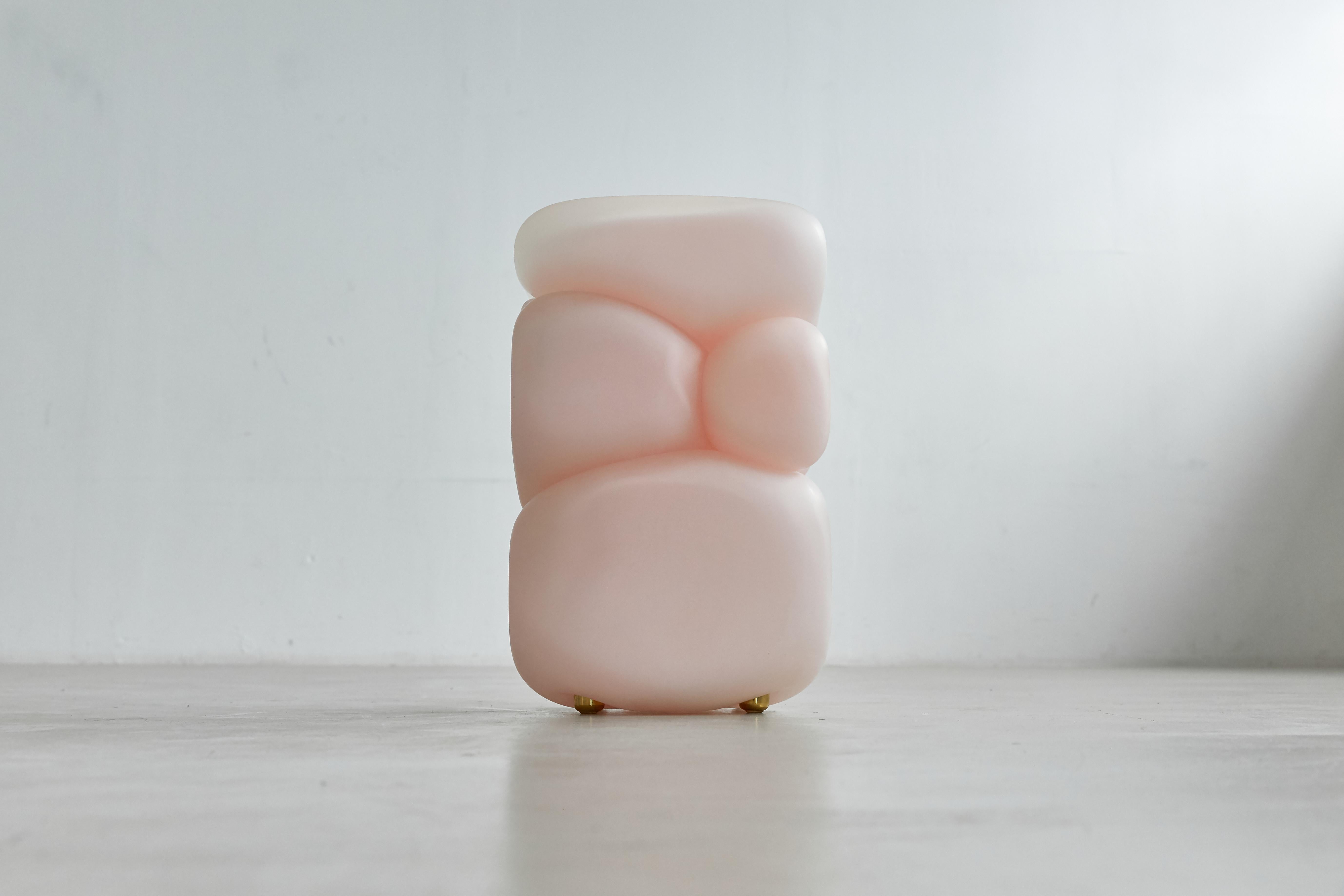 Modern Contemporary Stool 23 in Rose Resin and Brass For Sale