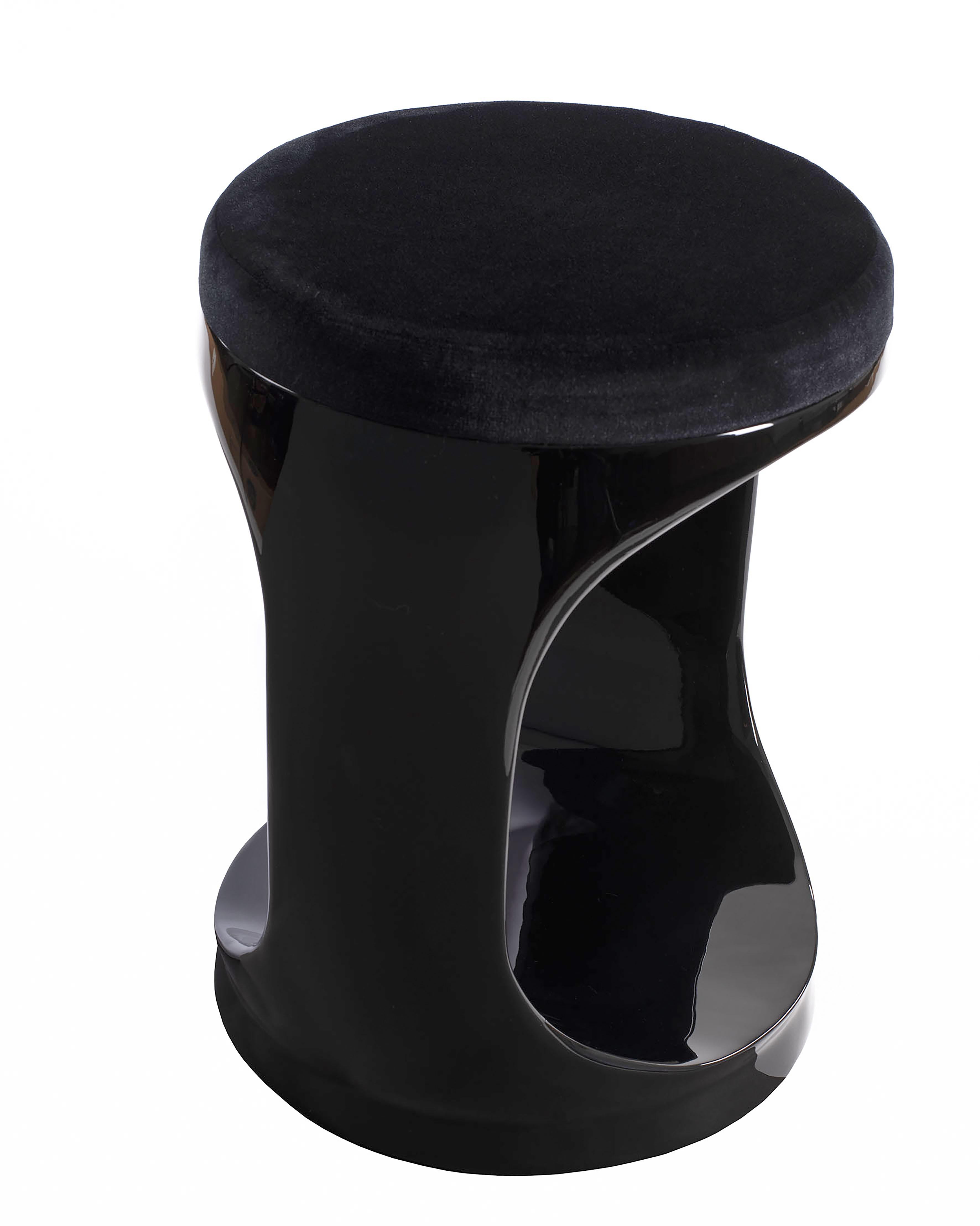 Contemporary Pouf by Cyril Rumpler Signet Ring, Hocker, Stool, black.
These stools are available in a dozen colors and in a glossy finish. The black, white, navy blue, pink, red, turquoise, lilac, brown, green, and grey stools are available with a