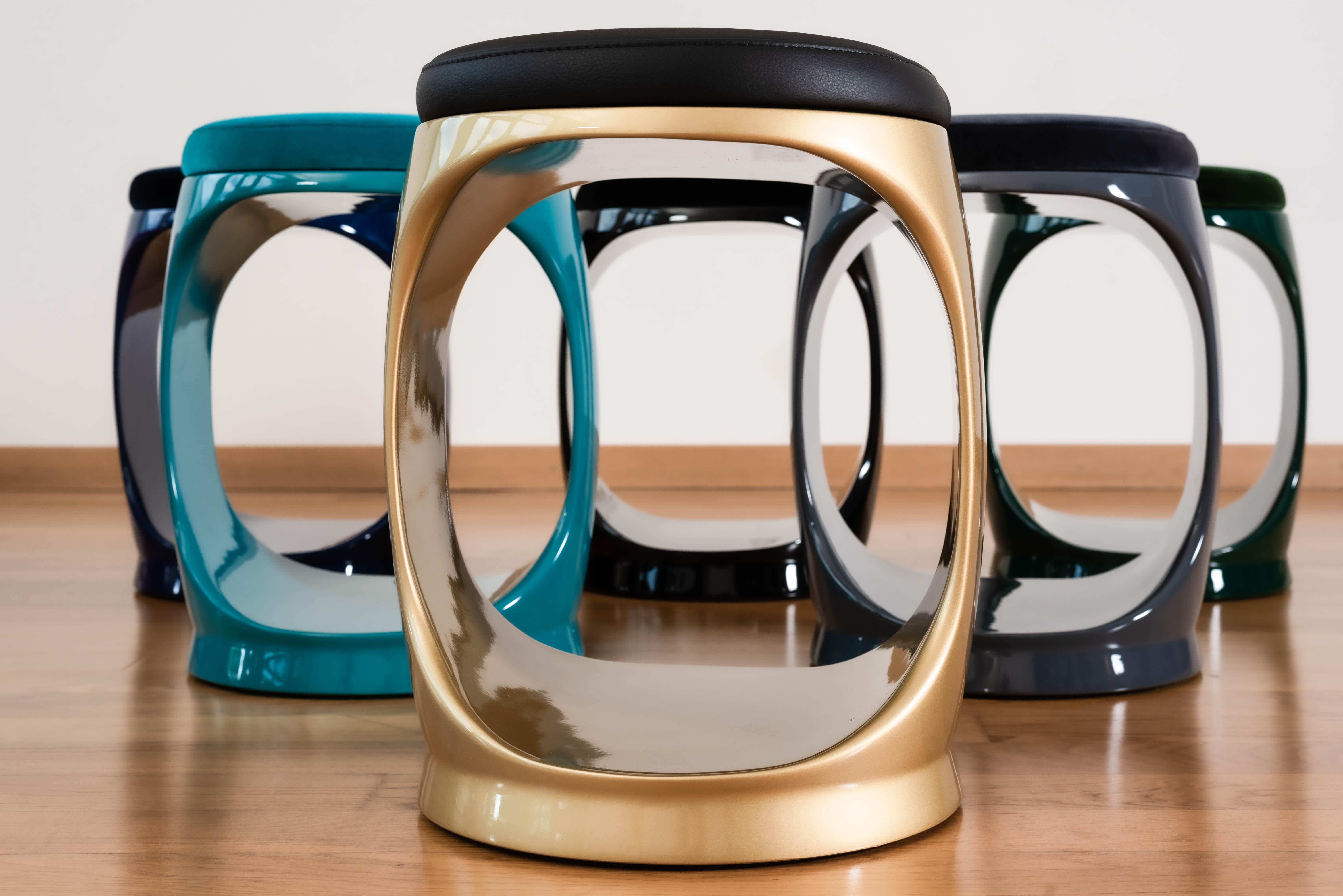 Sgabello contemporaneo made in Italy Signet Ring Gold, seduta Pouf in vendita 9