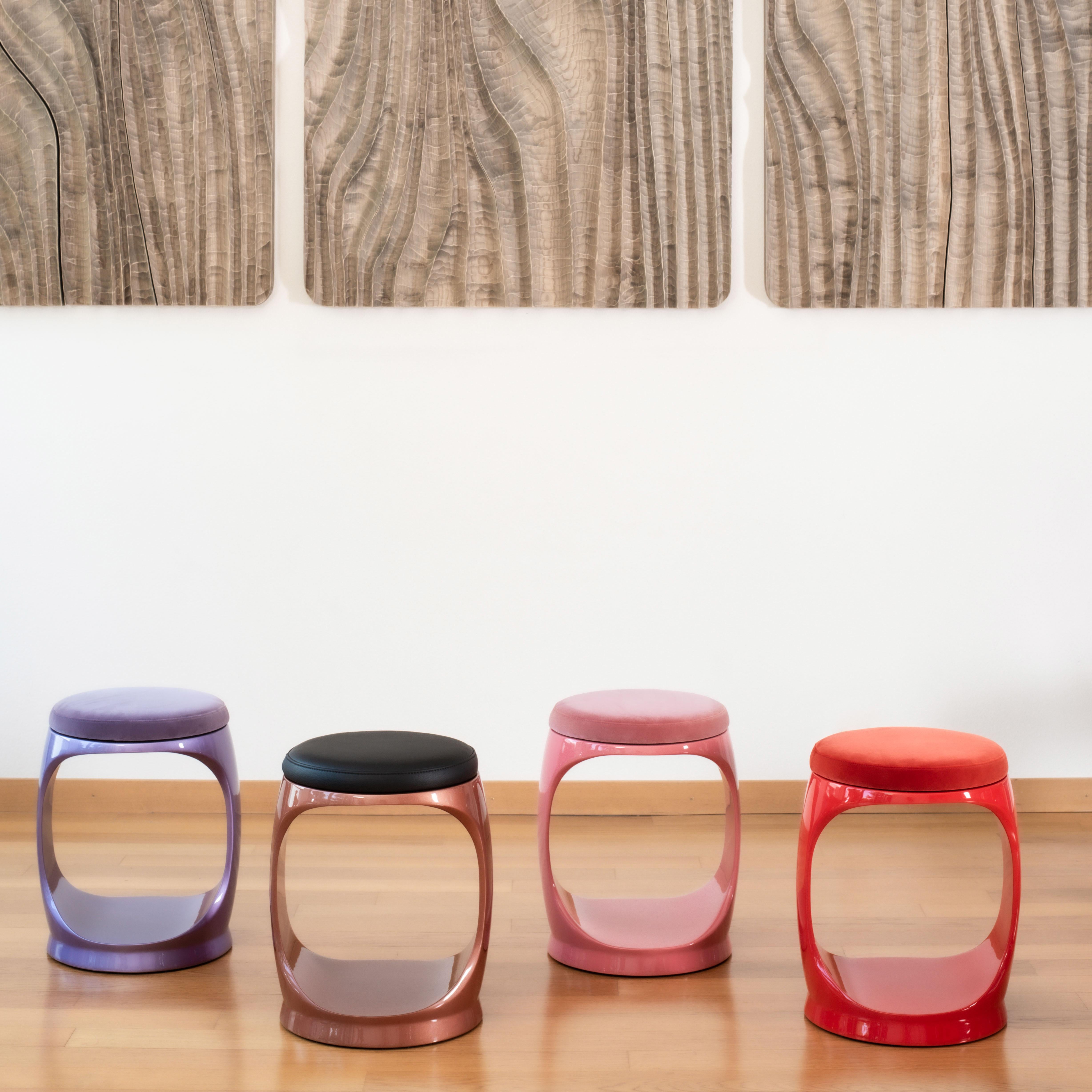 Zeitgenössischer Hocker von Cyril Rumpler, Siegelring, Pouf, sitzend rosa im Zustand „Neu“ im Angebot in Carouge, GE