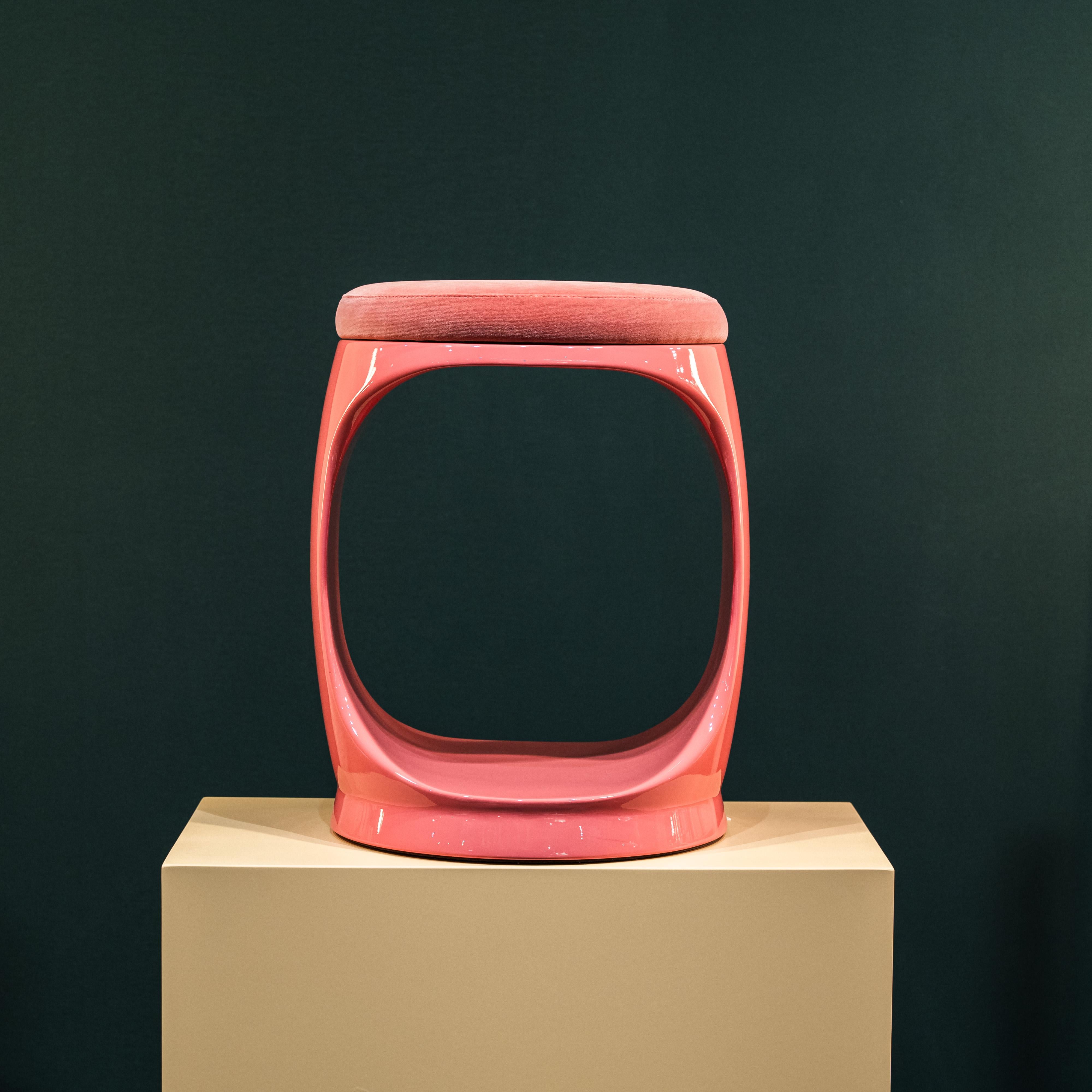 Molded Pink Designer Stool by Cyril Rumpler Signet Ring For Sale