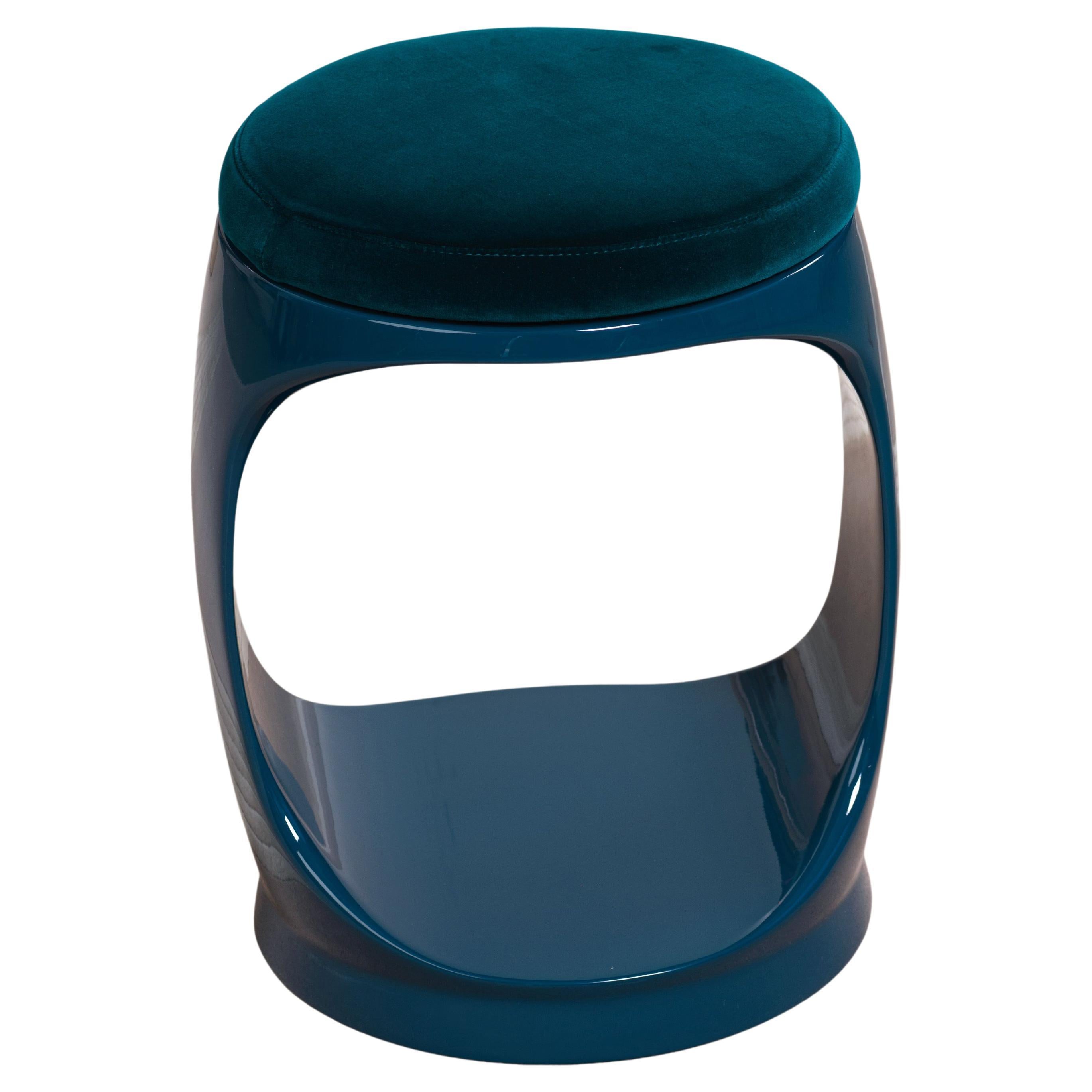 Sgabello contemporaneo di Cyril Rumpler Signet Ring, Pouf Sedute Greene & Greene