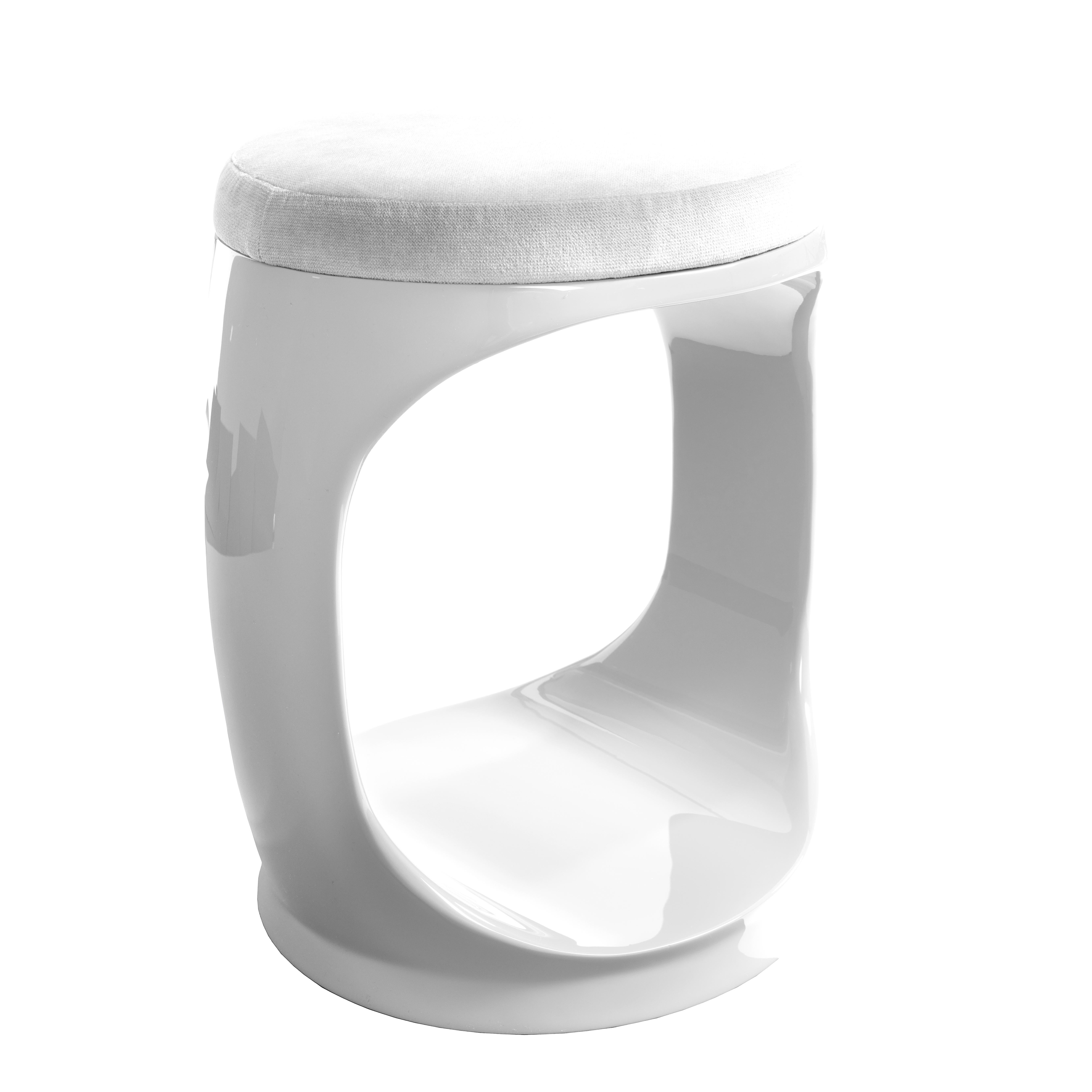 Contemporary Pouf by Cyril Rumpler Signet Ring, Hocker, Stool, navy white.
These stools are available in a dozen colors and in a glossy finish. The black, white, navy blue, pink, red, turquoise, lilac, brown, green, and grey stools are available