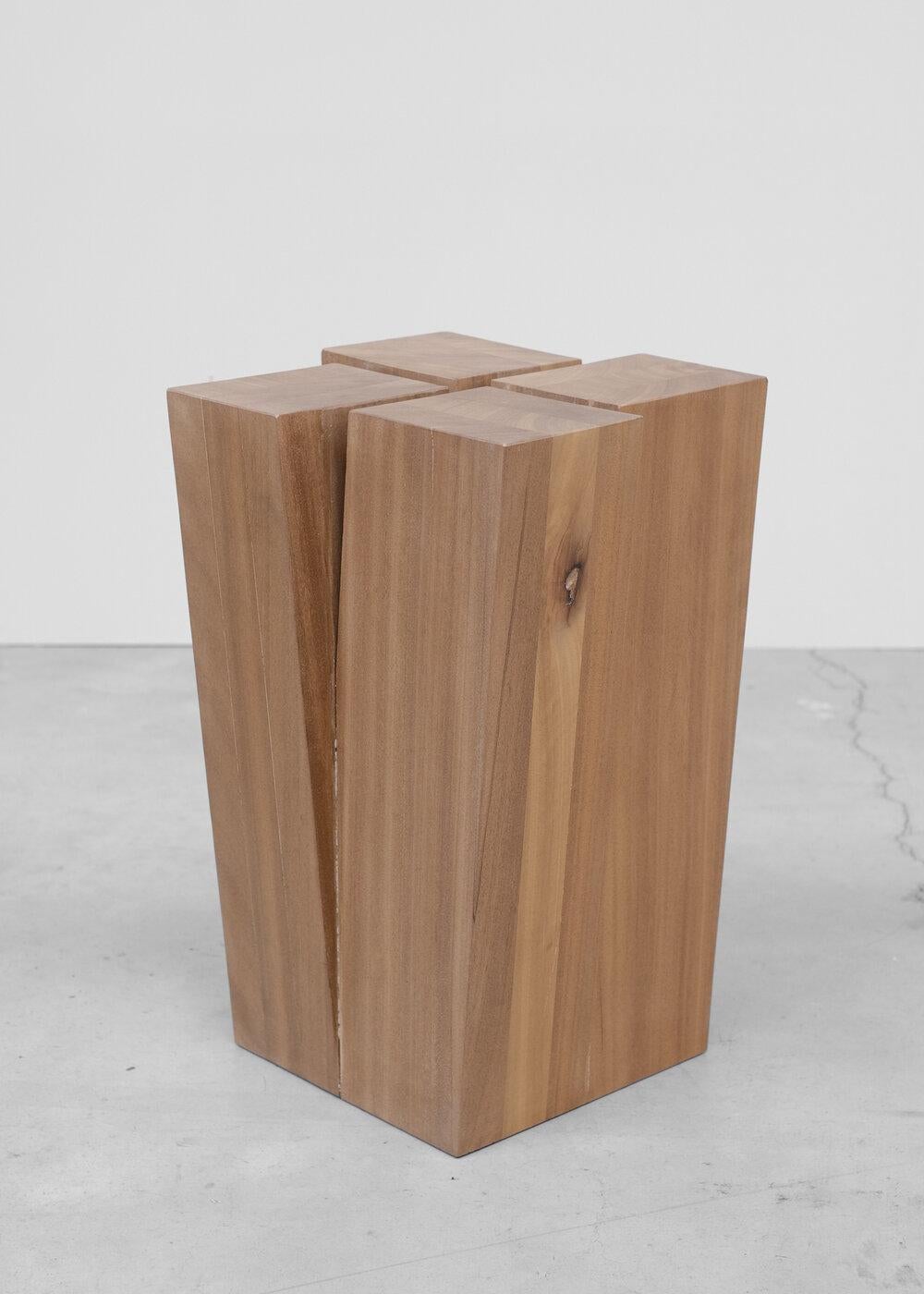 Contemporary stool in walnut, four legs naturel by Arno Declercq

Dimensions: D32 x W32 x H50 cm
Materials: African Walnut

Made by hand, in Belgium.

Arno Declercq
Belgian designer and art dealer who makes bespoke objects with passion for