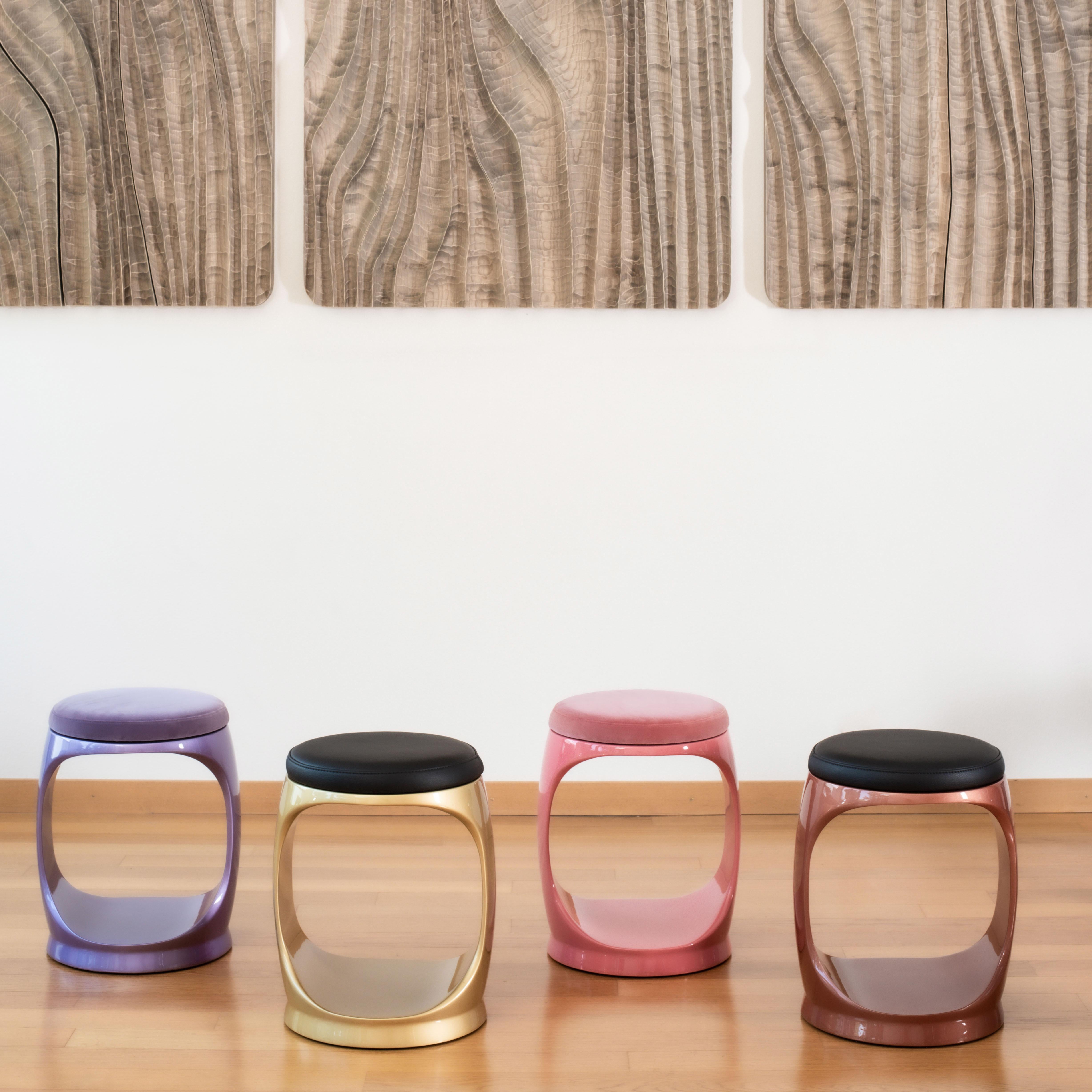 Sgabello contemporaneo made in Italy Signet Ring Gold, seduta Pouf In condizioni Nuovo in vendita a Carouge, GE