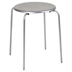 Zeitgenössischer Hocker 'Petit Rond' Troels Grum-Schwensen X FRAMA, Edelstahl