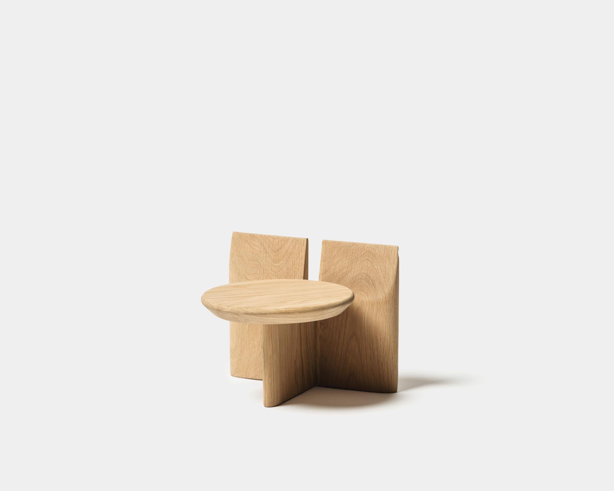 Contemporary Stool 'Tabi' by Obstacles, Solid Oak, Coffee, H.20 For Sale 5