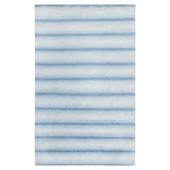 Alfombra contemporánea de lana anudada a mano azul a rayas de Doris Leslie Blau
