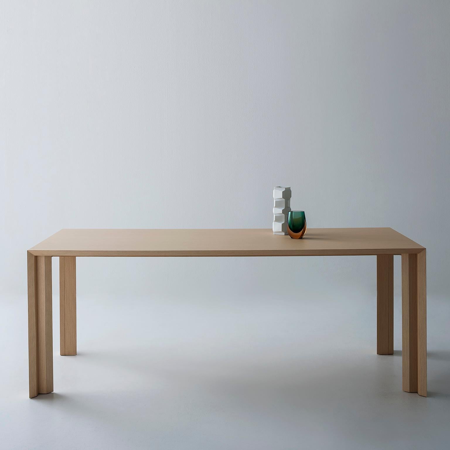 Travail du bois Table contemporaine en bois à motifs rayés de Sebastiano Bottos, Italie en vente