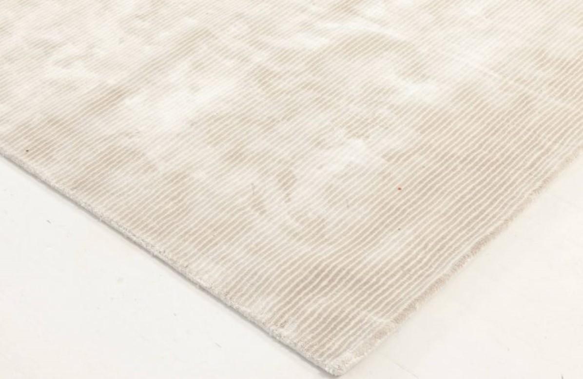 Tapis Contemporary Striped Silver Handmade Wool par Doris Leslie Blau Neuf - En vente à New York, NY